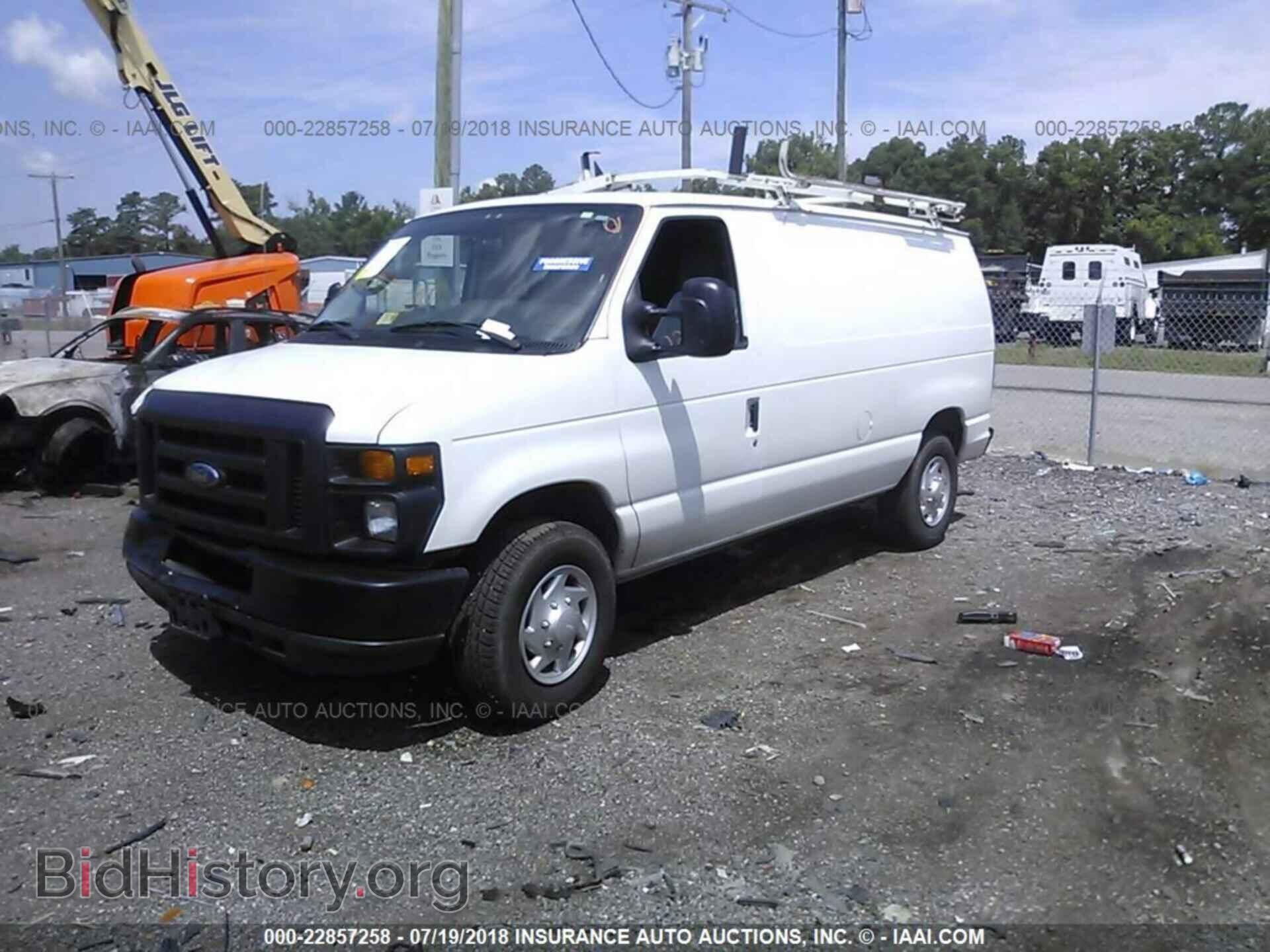 2012 Ford Econoline - VIN: 1FTNE2EWXCDA60610 - Фото 2