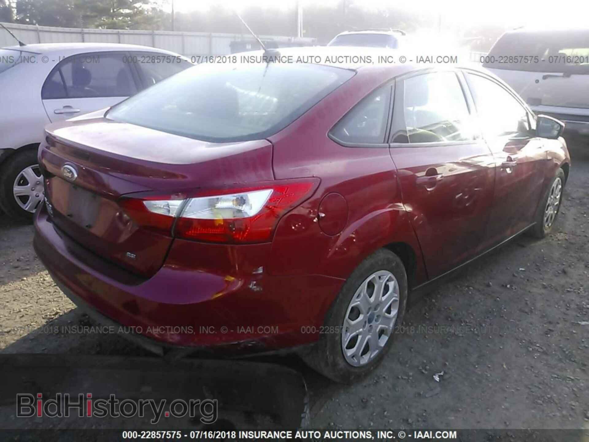 2012 Ford Focus - VIN: 1FAHP3F25CL224821 - Фото 4