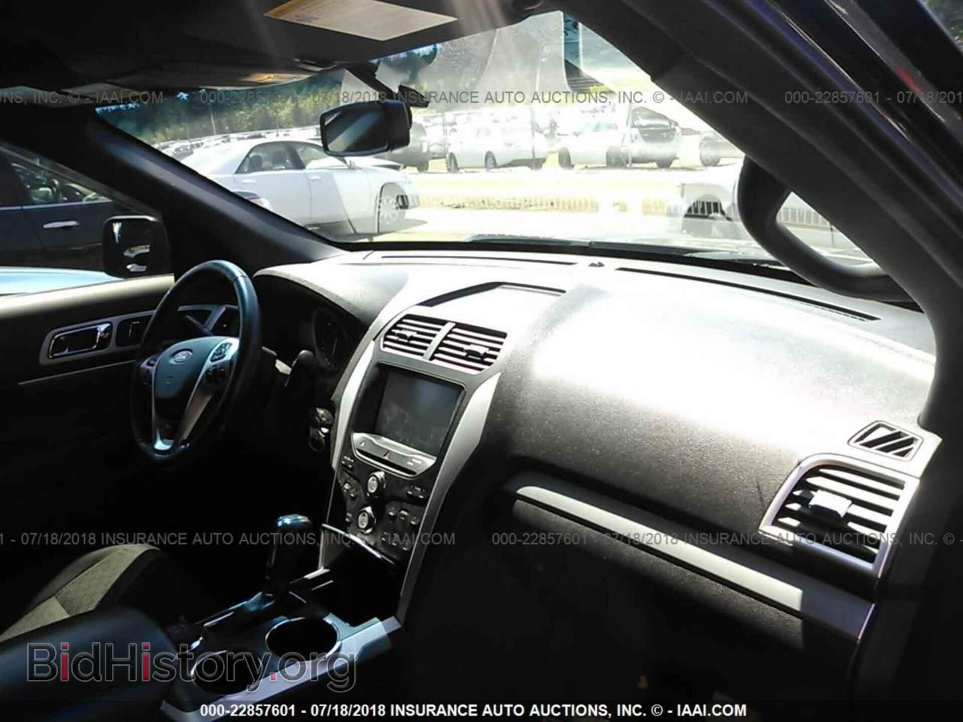 2012 Ford Explorer - VIN: 1FMHK8D85CGA03107 - Фото 5