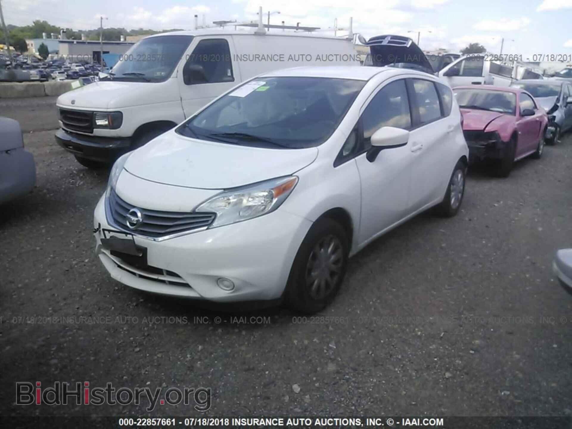 2016 Nissan Versa note - VIN: 3N1CE2CP1GL396684 - Фото 2