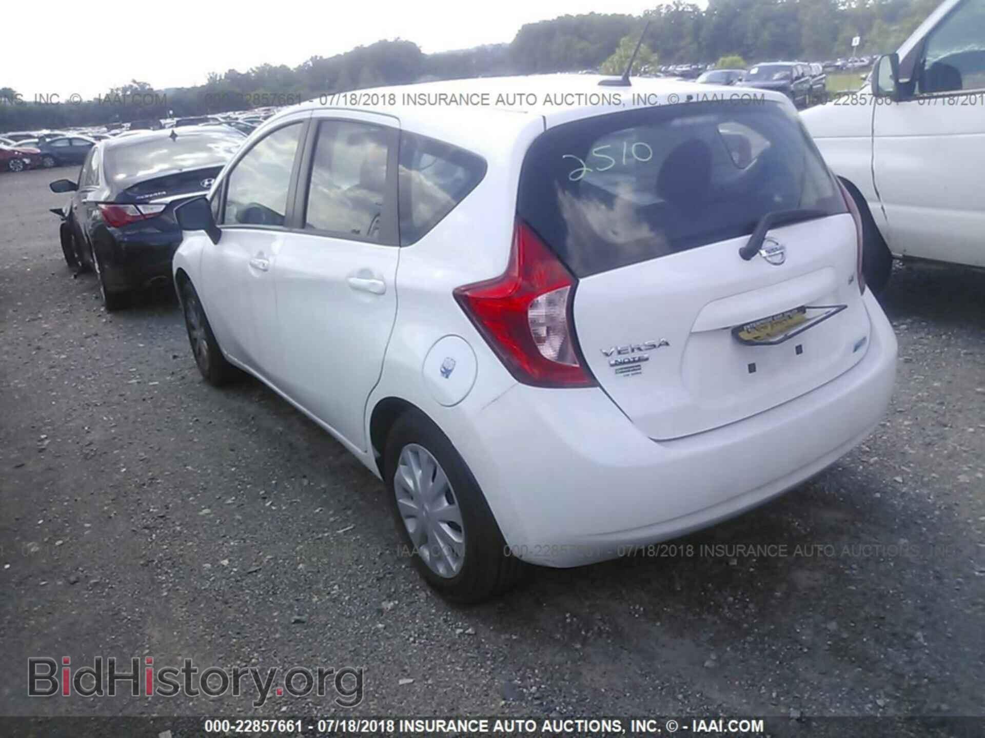 2016 Nissan Versa note - VIN: 3N1CE2CP1GL396684 - Фото 3