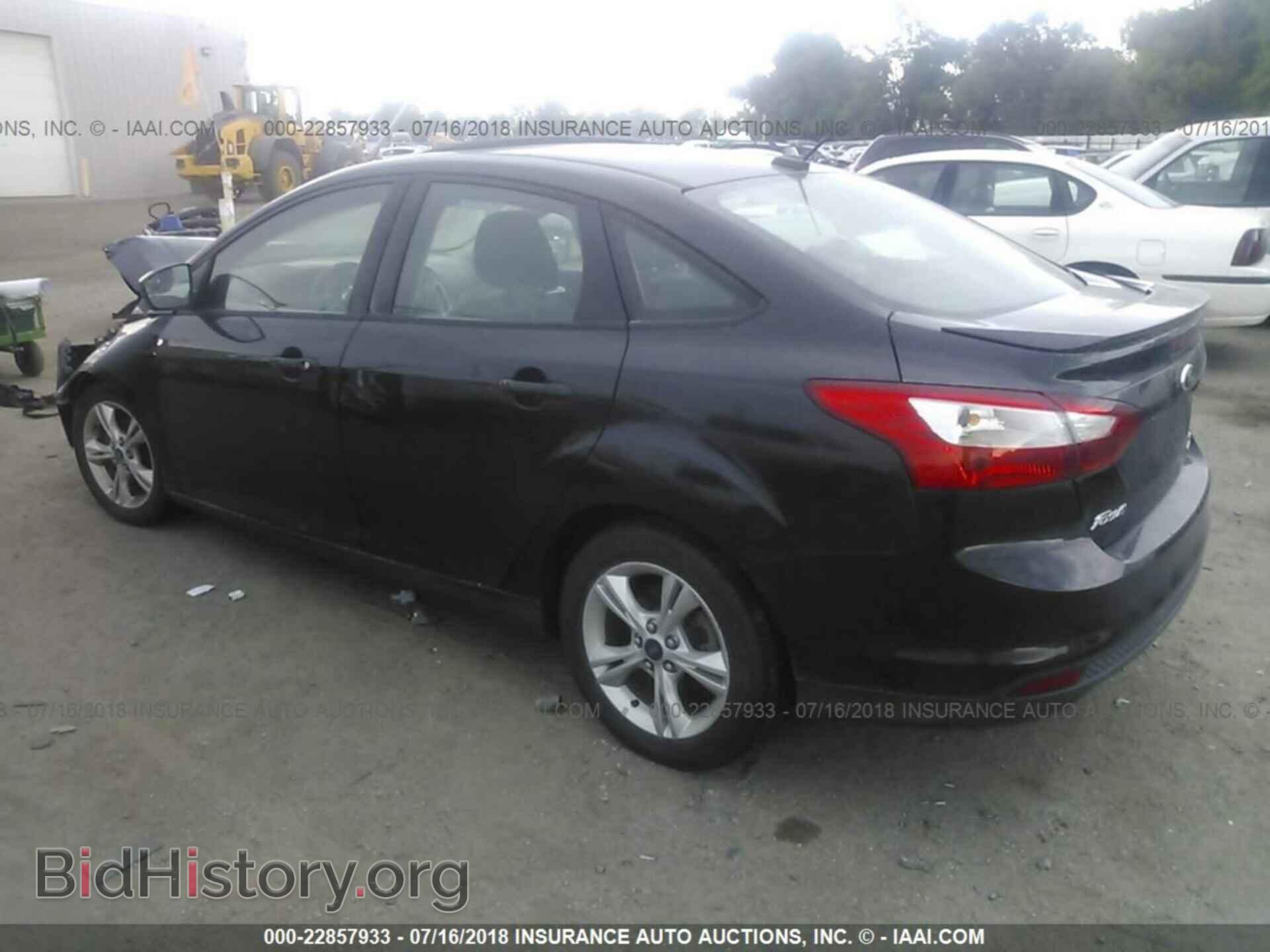 2012 Ford Focus - VIN: 1FAHP3F26CL391219 - Фото 3