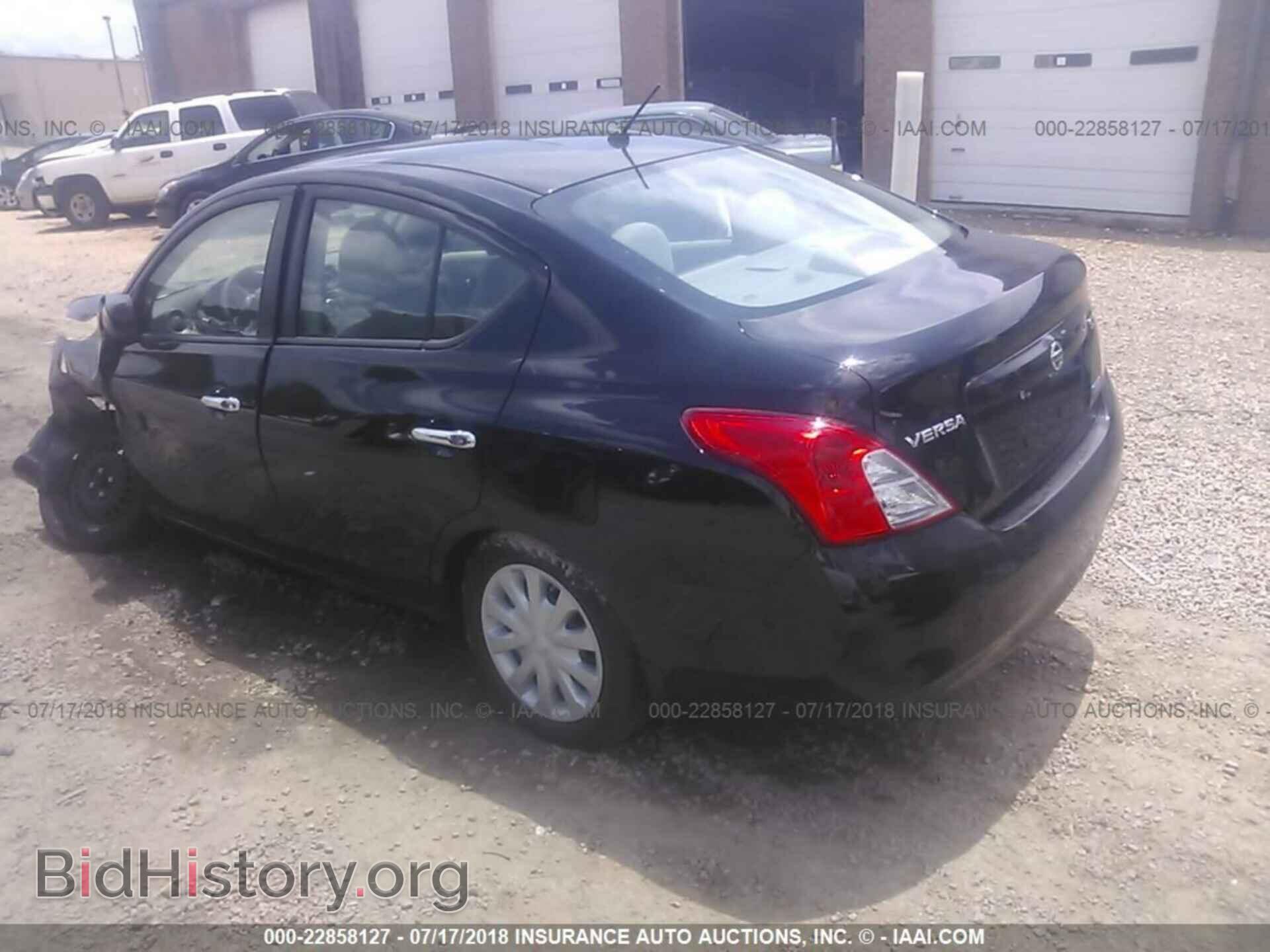 2012 Nissan Versa - VIN: 3N1CN7AP8CL867711 - Фото 3