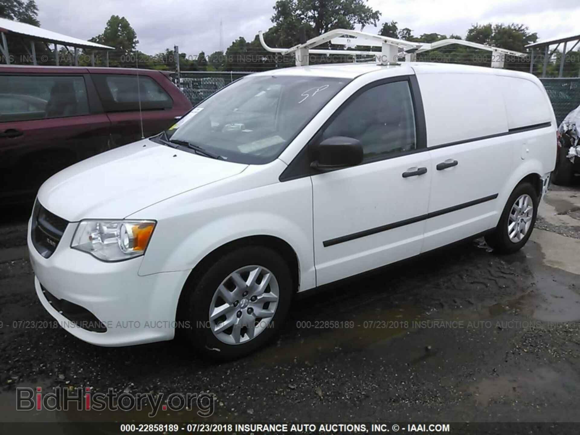 2014 Ram Tradesman - VIN: 2C4JRGAG6ER379632 - Фото 2