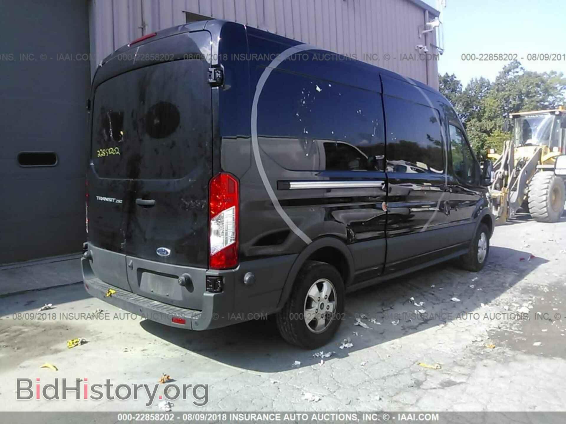 2017 Ford Transit - VIN: 1FTYR2CM2HKB48606 - Photo 4