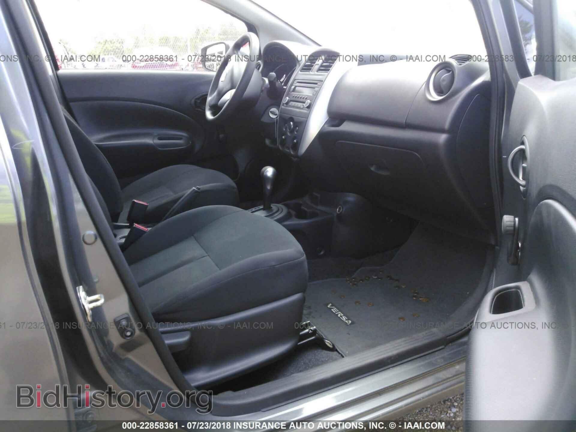 2017 Nissan Versa note - VIN: 3N1CE2CP7HL375596 - Фото 5