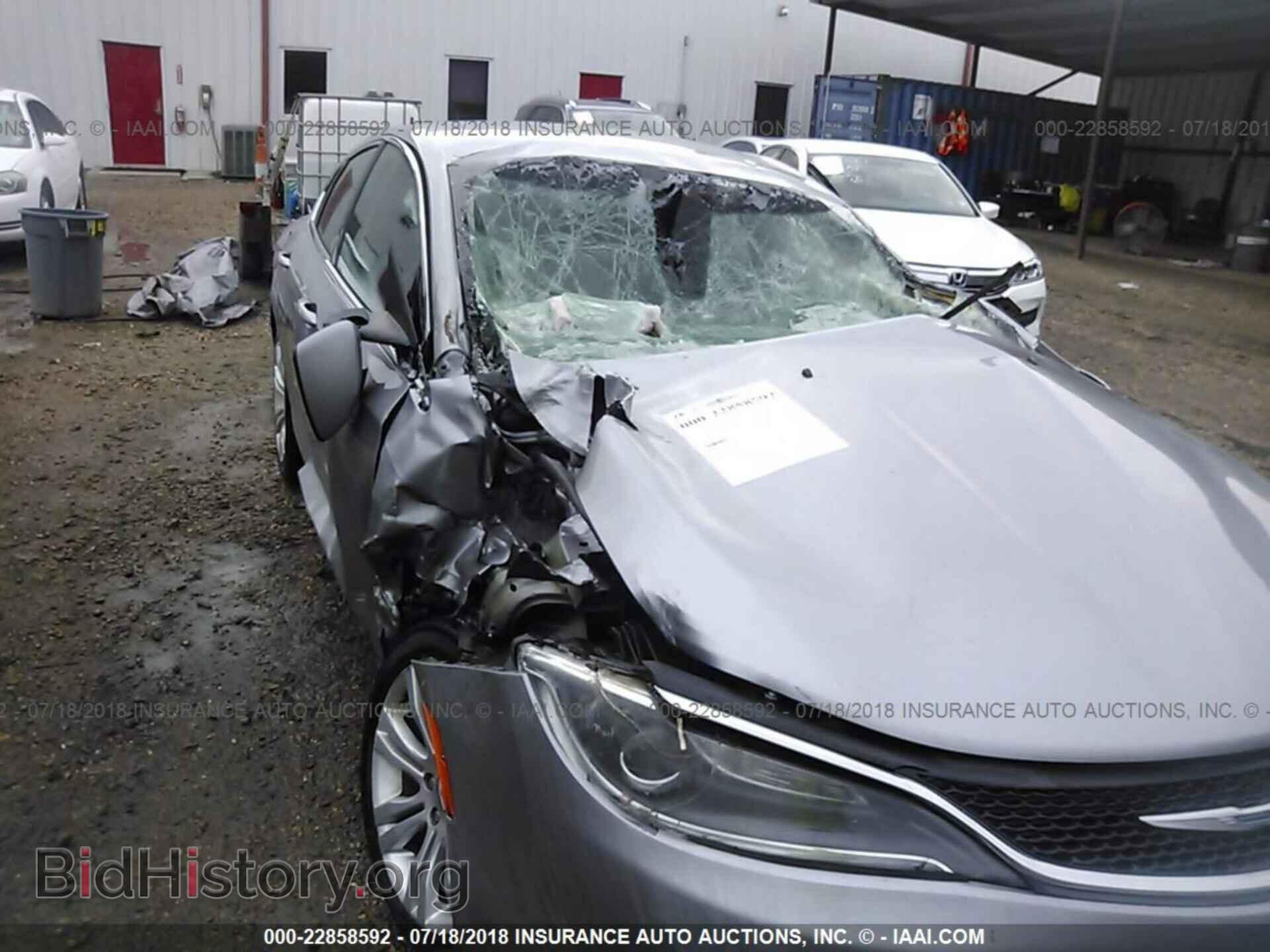 2016 Chrysler 200 - VIN: 1C3CCCAB2GN119160 - Photo 6