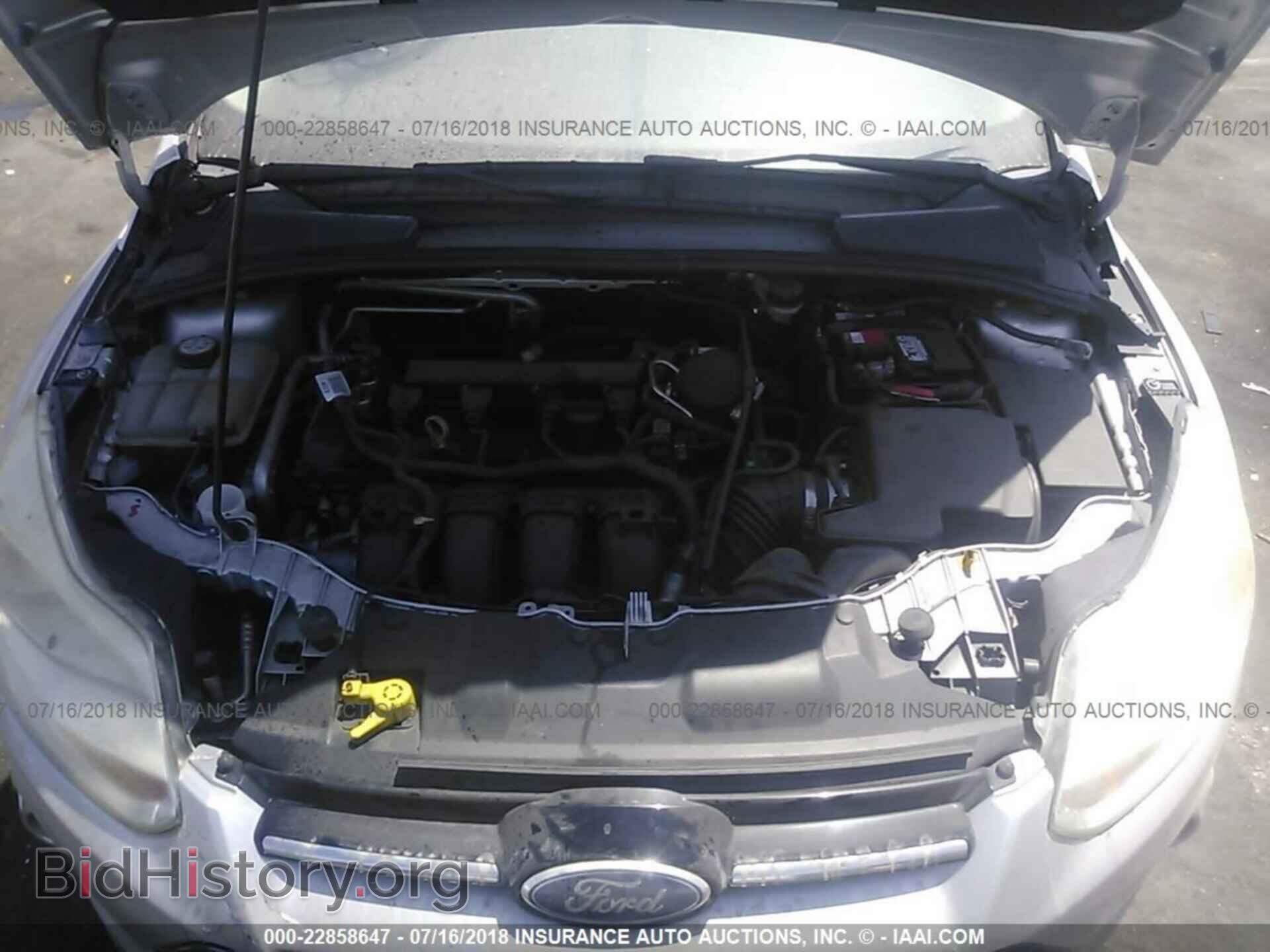 2012 Ford Focus - VIN: 1FAHP3H22CL196344 - Photo 10