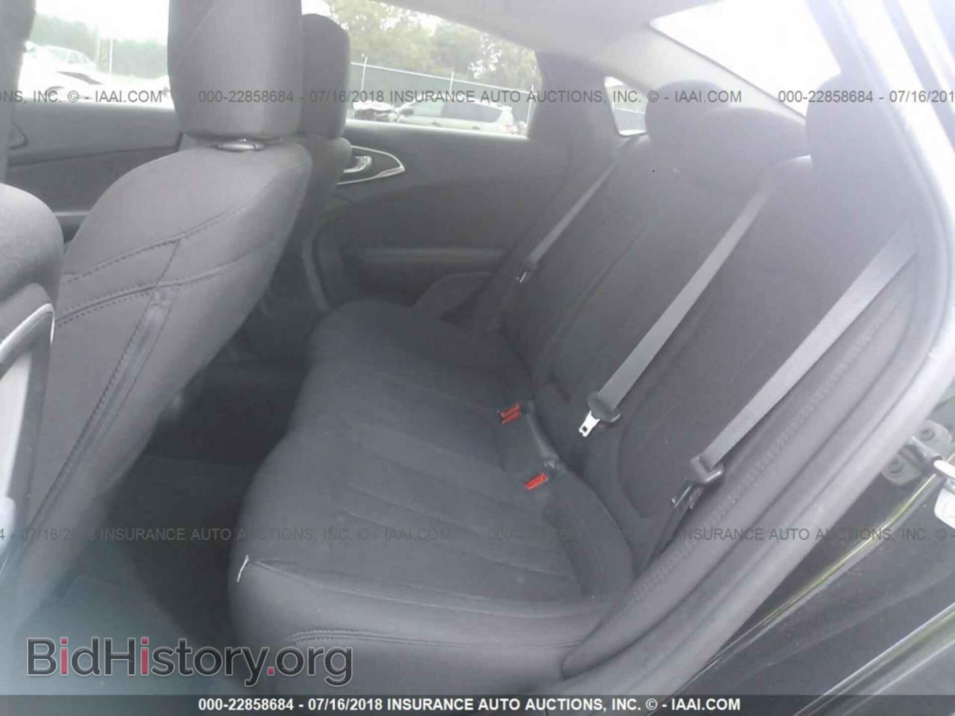2015 Chrysler 200 - VIN: 1C3CCCAB5FN646964 - Фото 8