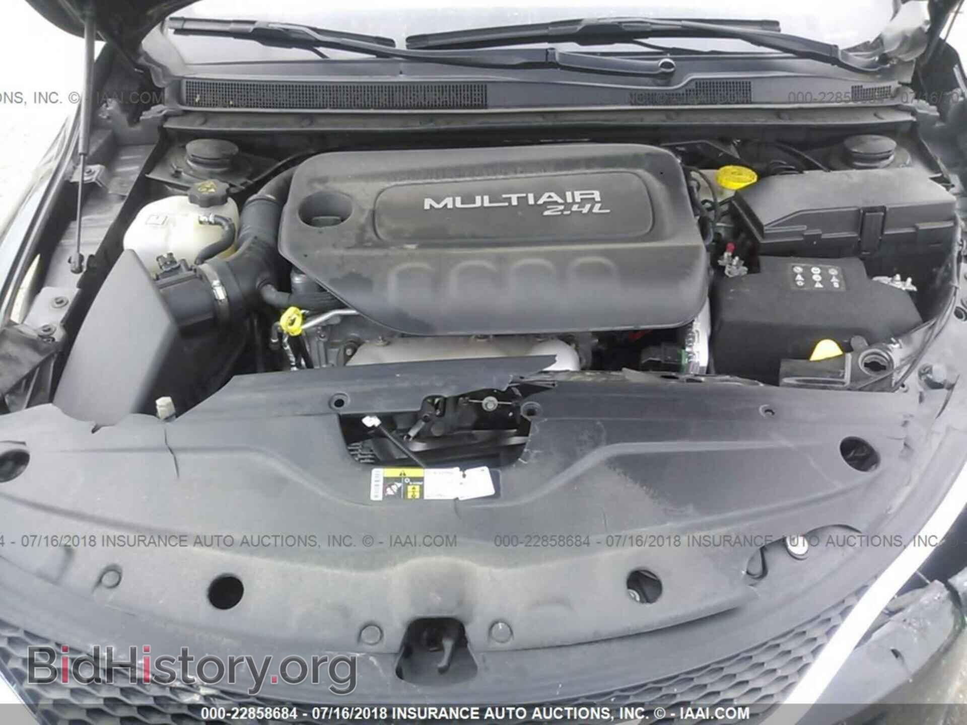 2015 Chrysler 200 - VIN: 1C3CCCAB5FN646964 - Фото 10