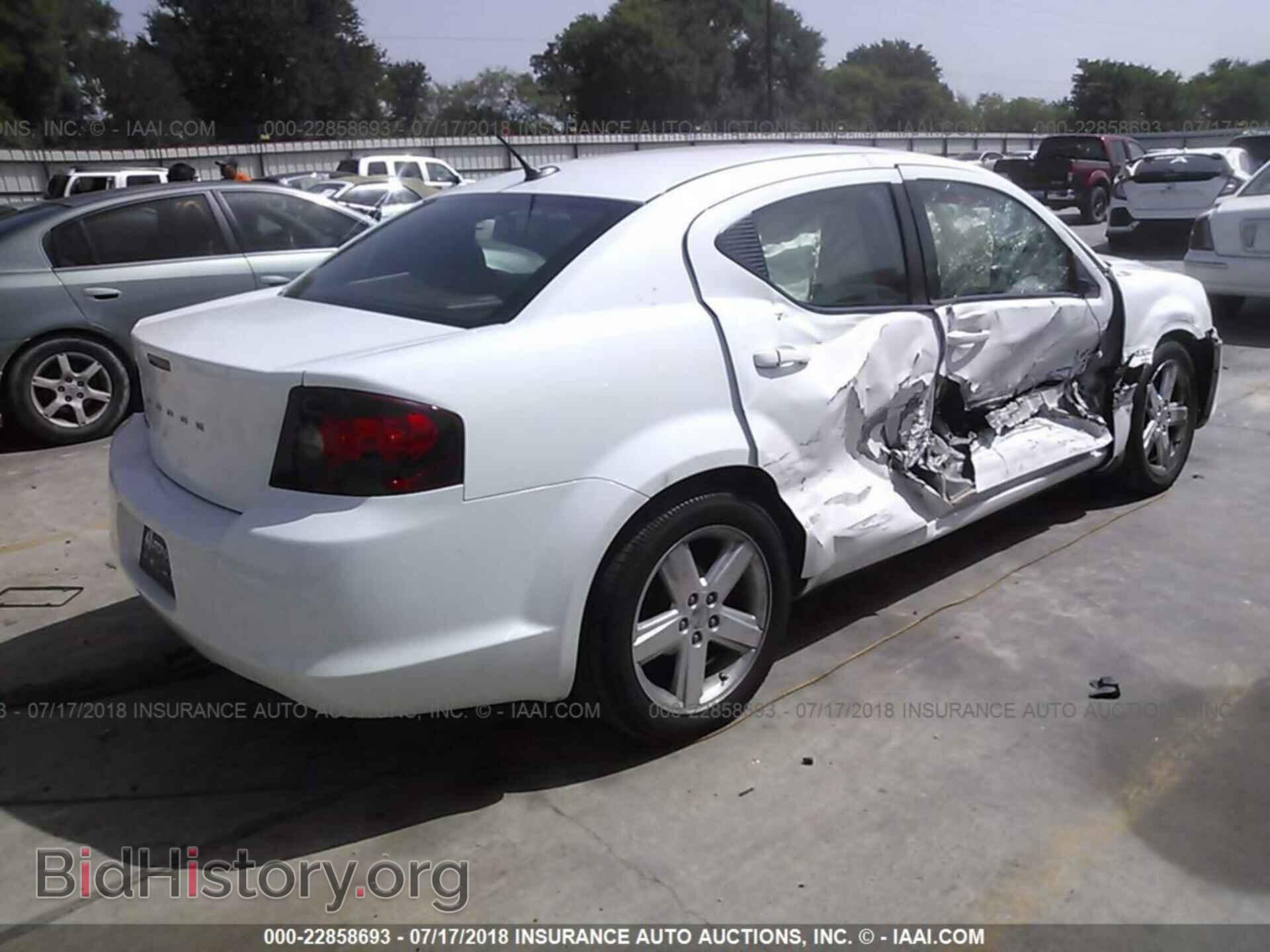 2013 Dodge Avenger - VIN: 1C3CDZAB9DN662629 - Photo 4