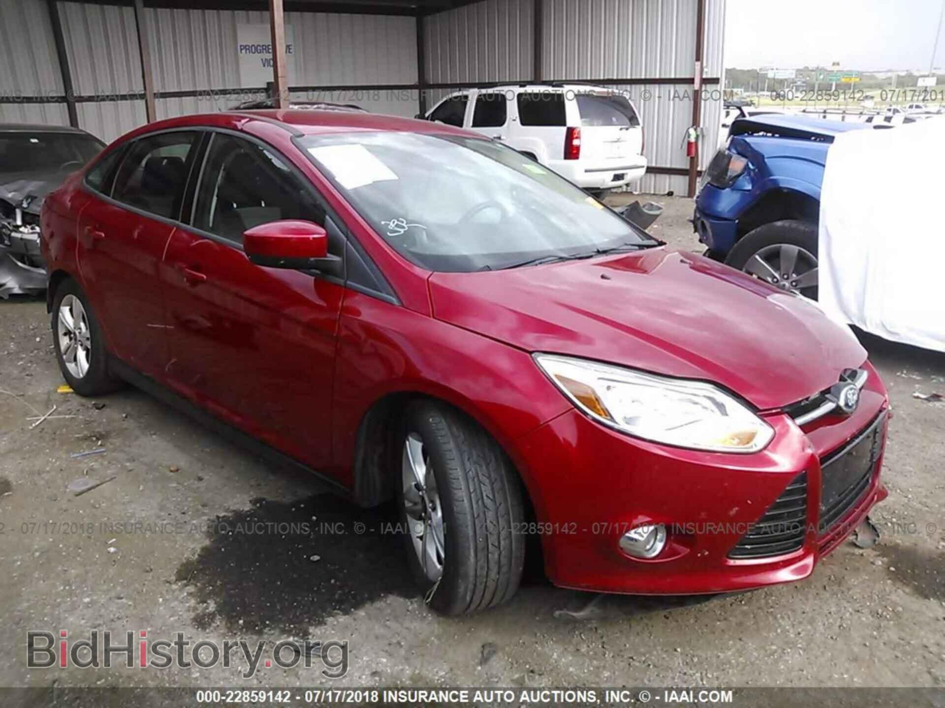 Photo 1FAHP3F20CL477206 - Ford Focus 2012