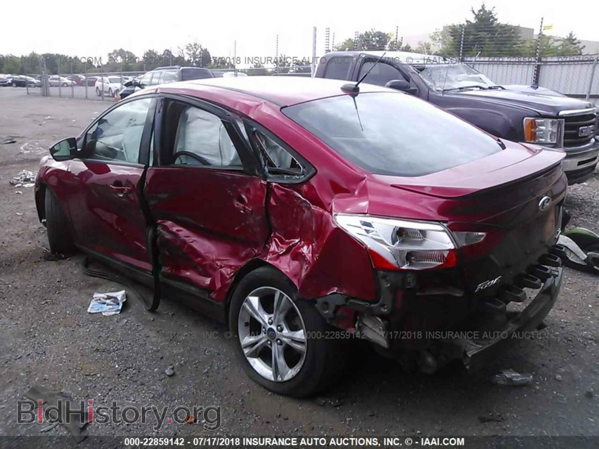 2012 Ford Focus - VIN: 1FAHP3F20CL477206 - Photo 3