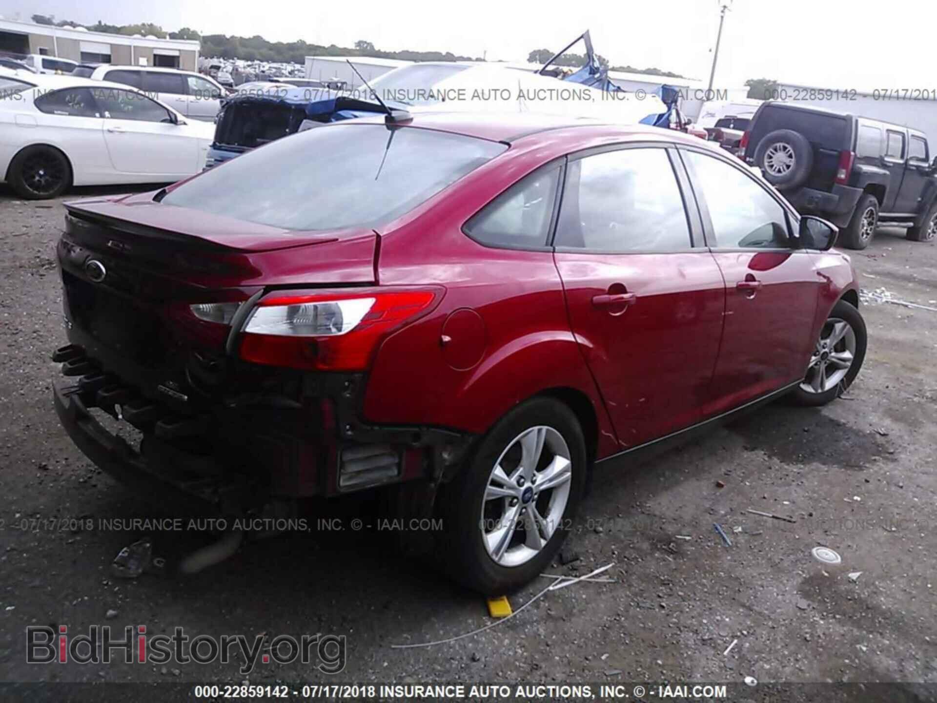 2012 Ford Focus - VIN: 1FAHP3F20CL477206 - Photo 4