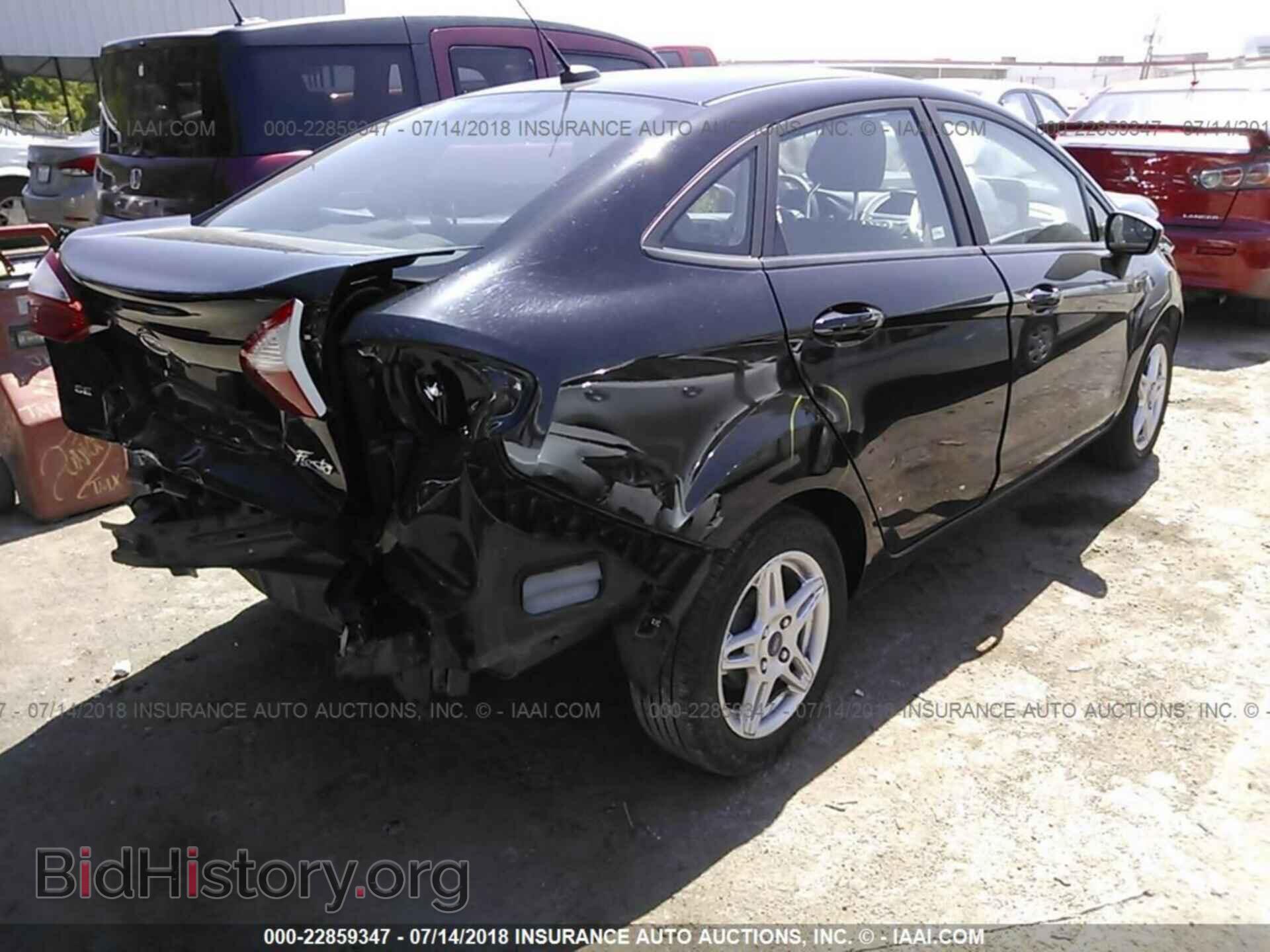 2017 Ford Fiesta - VIN: 3FADP4BJ3HM135840 - Фото 4