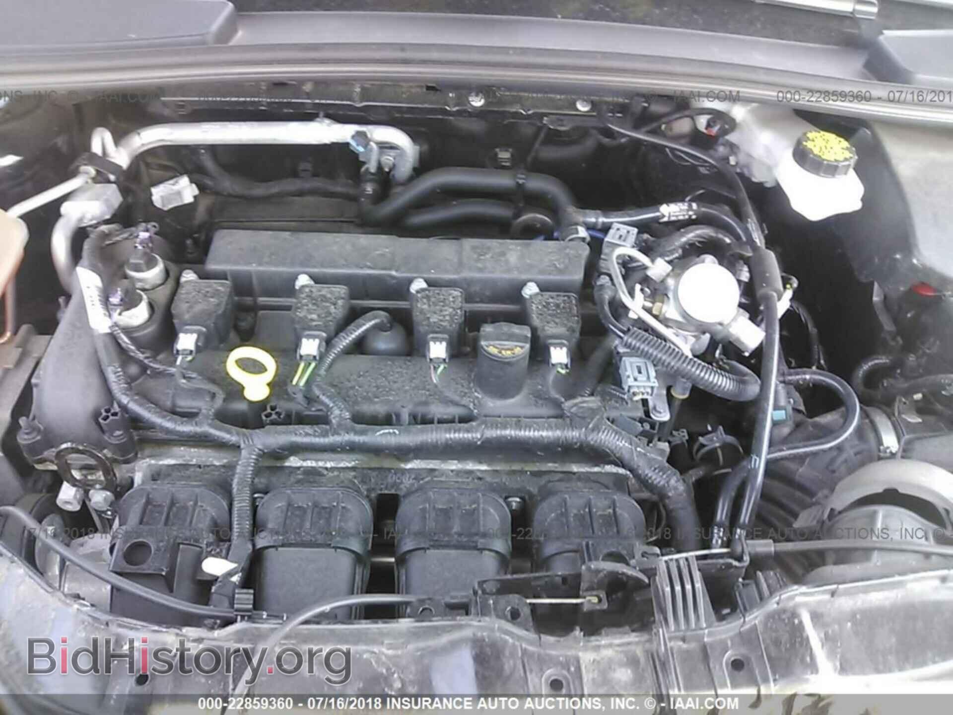 2018 Ford Focus - VIN: 1FADP3F29JL207189 - Фото 10