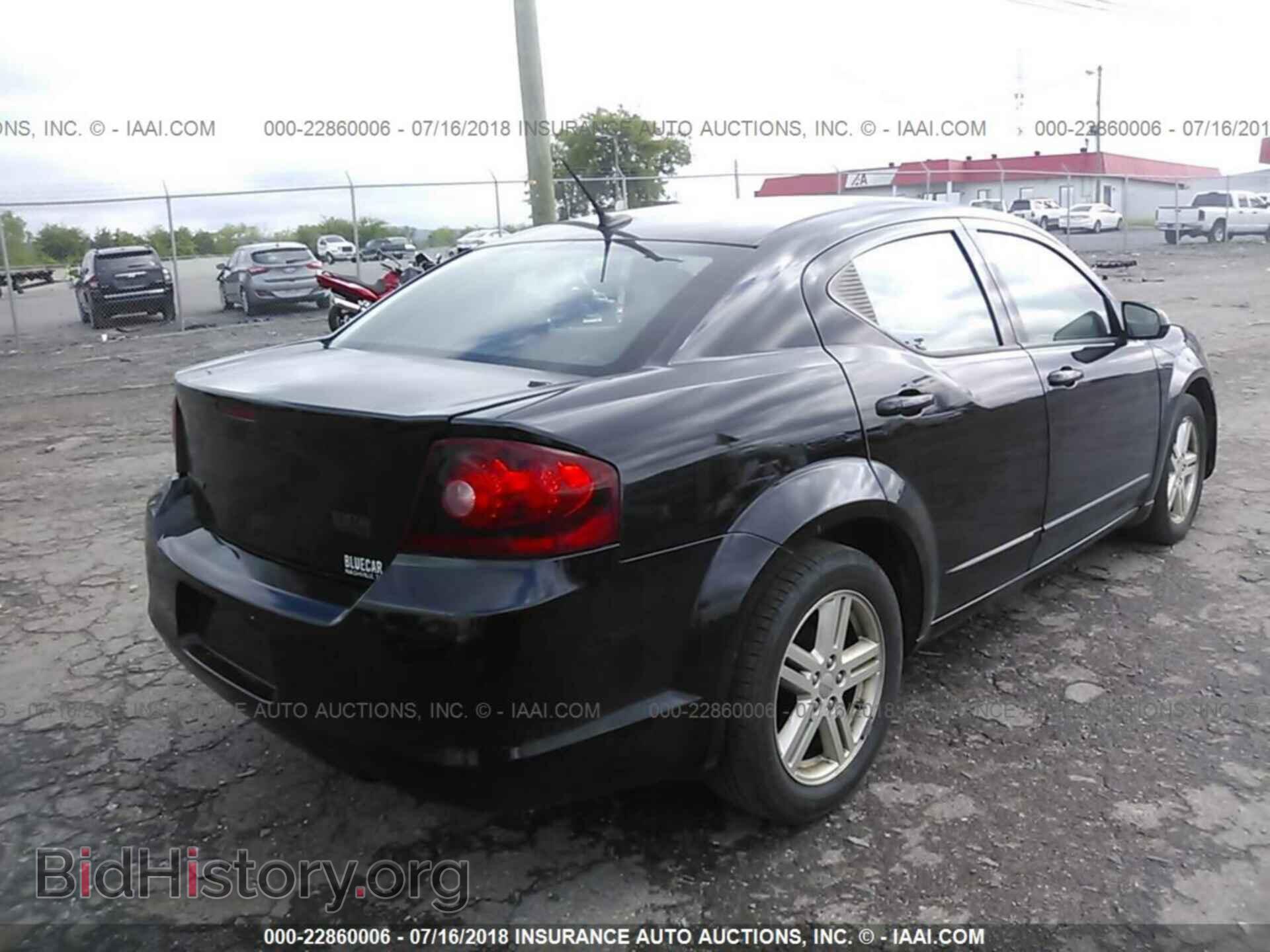 2013 Dodge Avenger - VIN: 1C3CDZCB1DN590712 - Photo 4