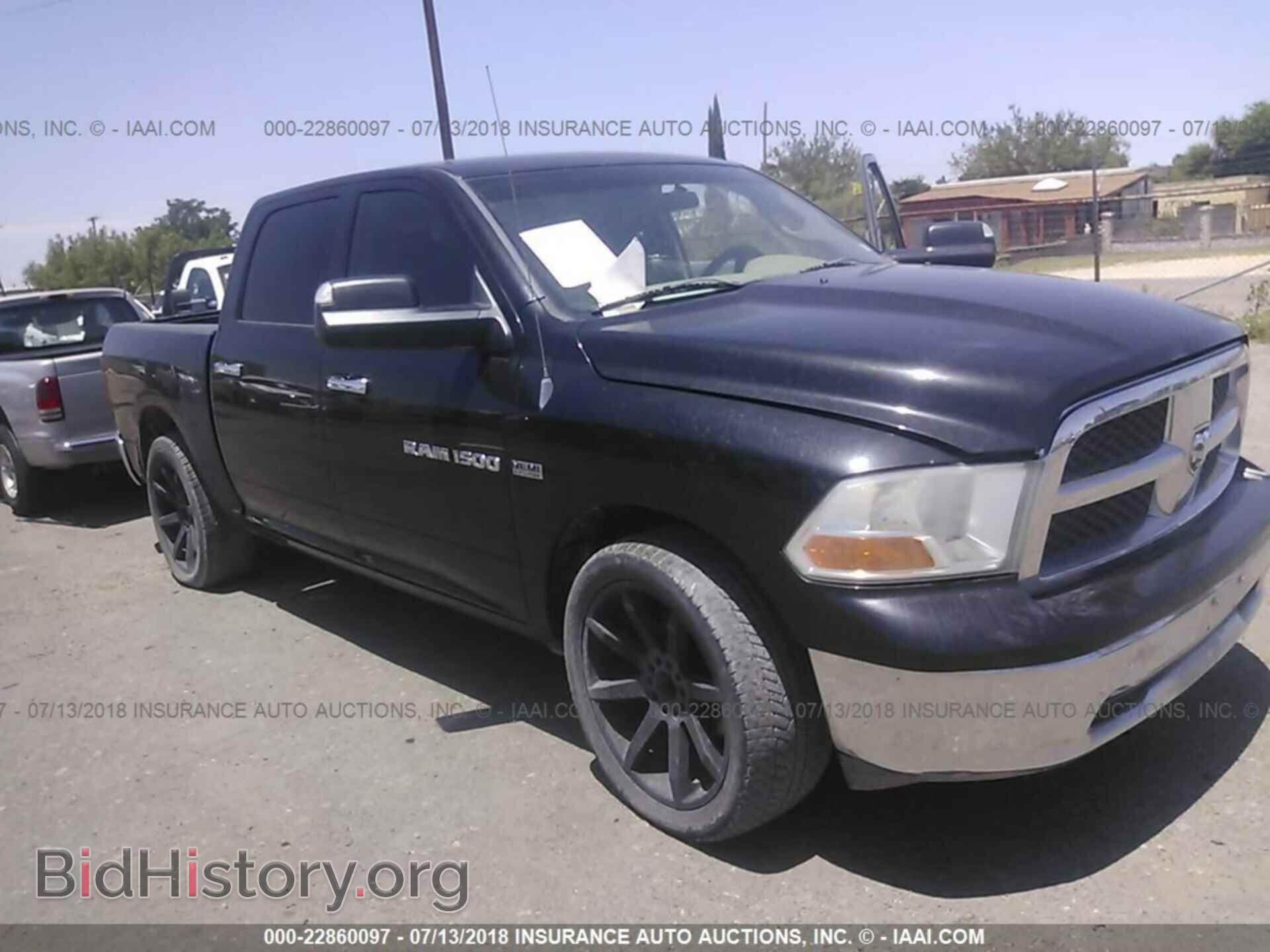 Photo 1D7RB1CT6BS526546 - Dodge Ram 1500 2011
