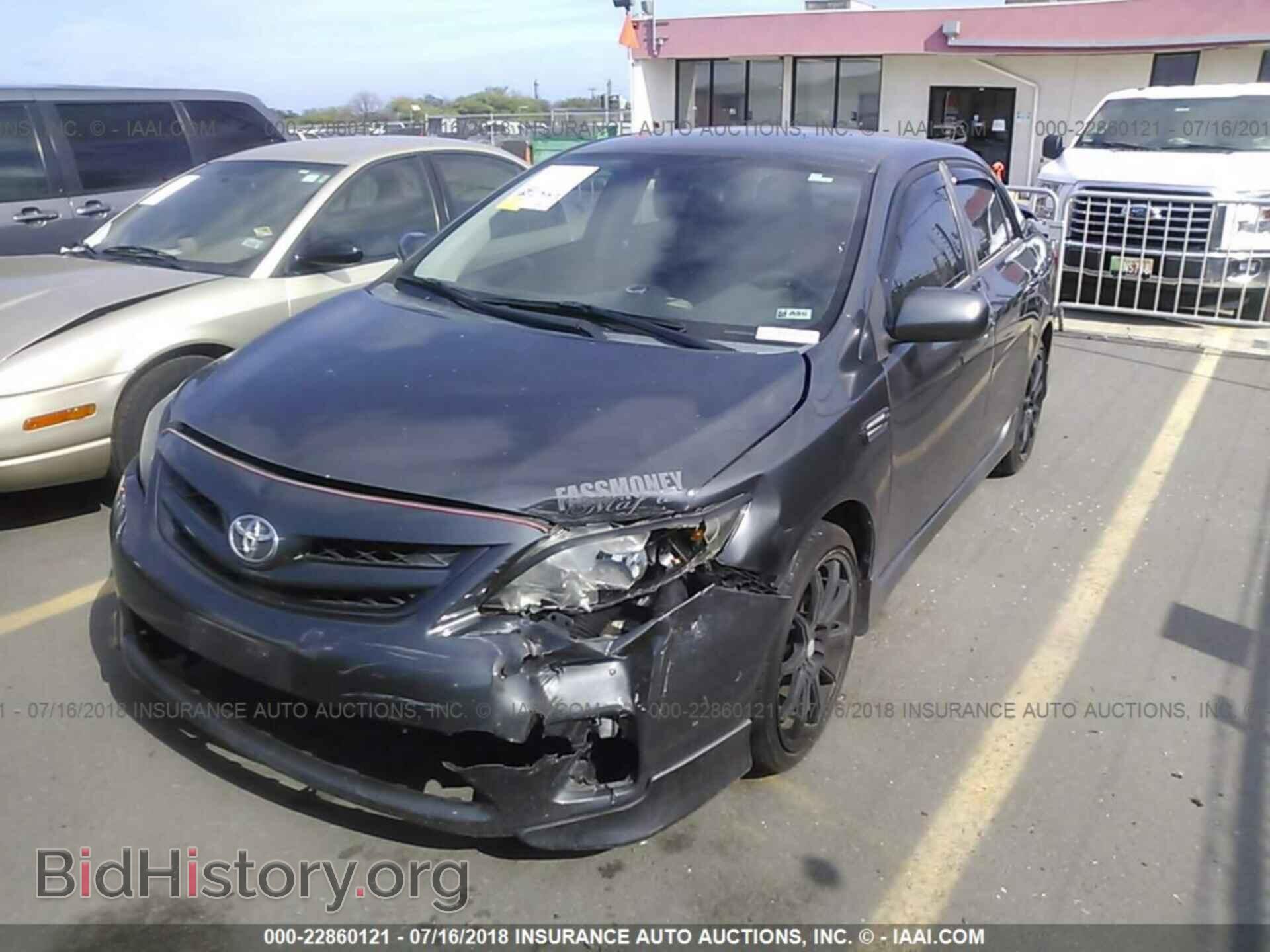 2013 Toyota Corolla - VIN: 2T1BU4EE1DC944927 - Фото 2
