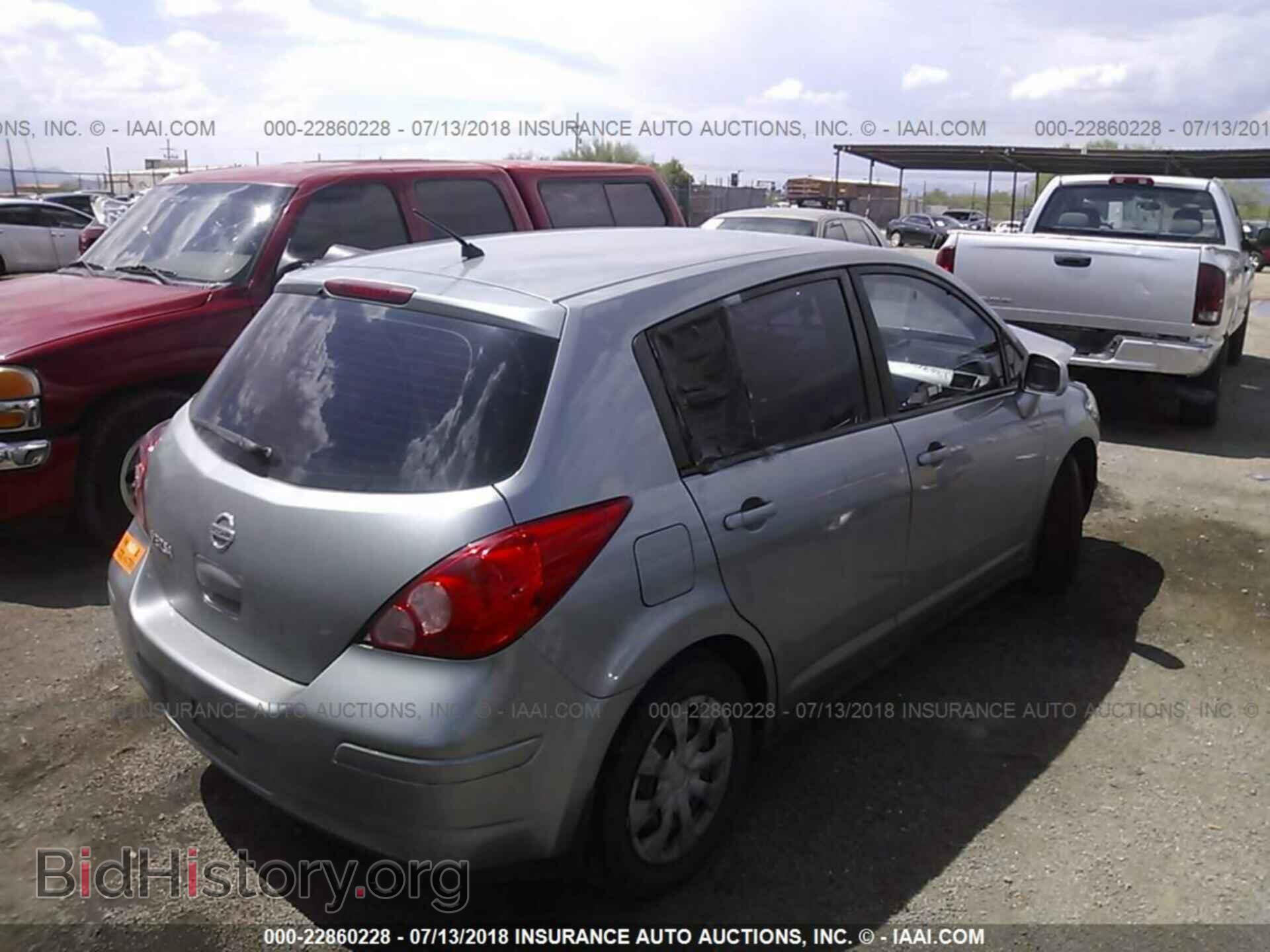 2011 Nissan Versa - VIN: 3N1BC1CP4BL422957 - Фото 4