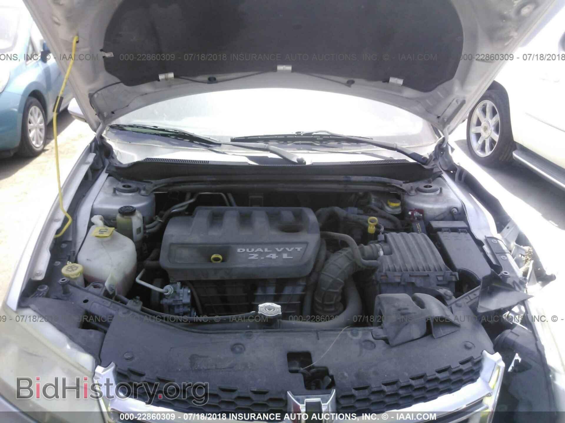 2011 Dodge Avenger - VIN: 1B3BD1FB4BN554466 - Photo 10