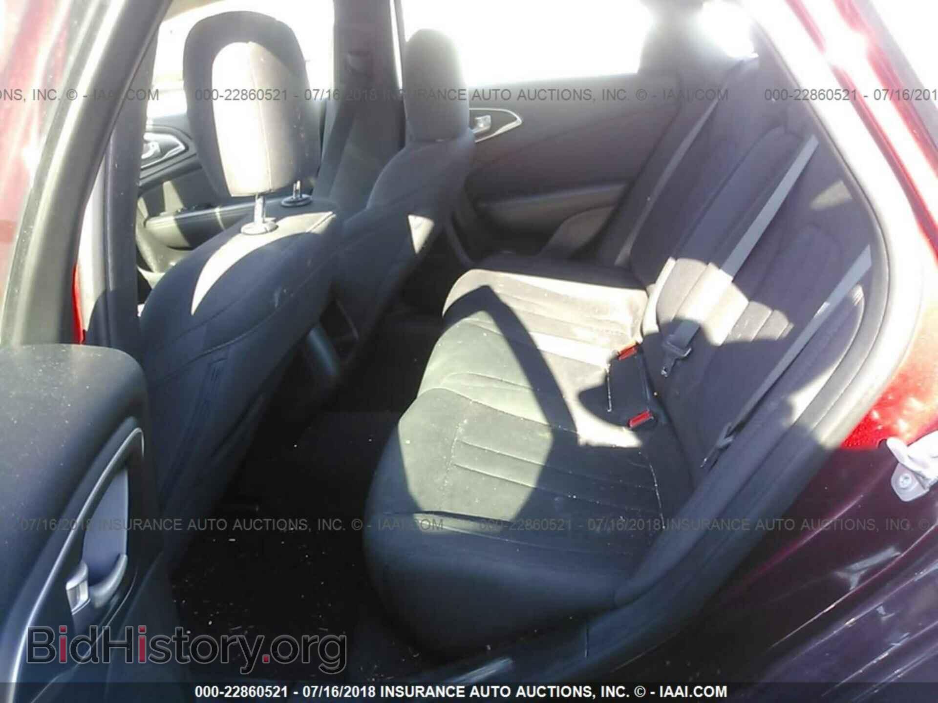2016 Chrysler 200 - VIN: 1C3CCCAB0GN132201 - Фото 8