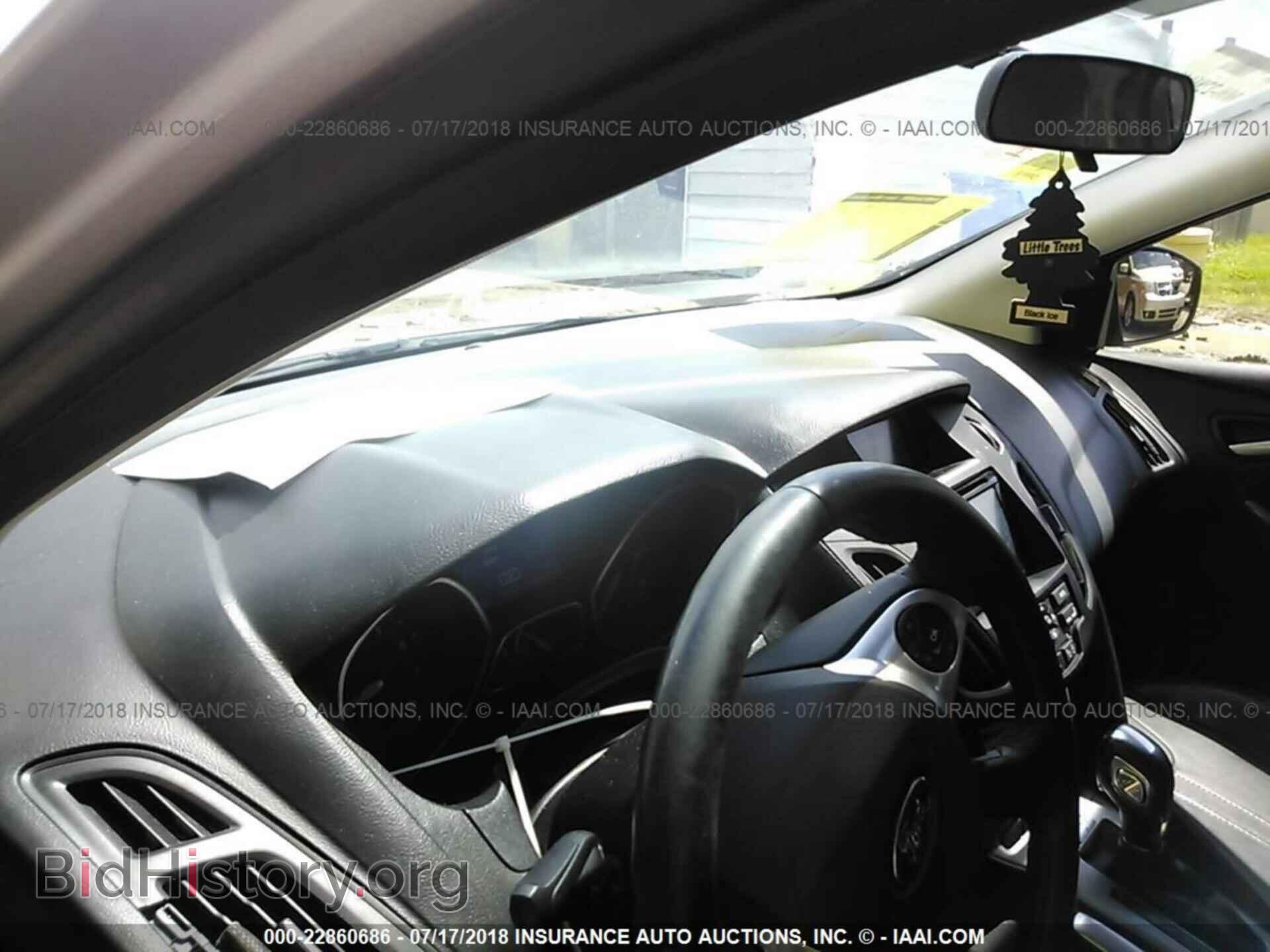 2013 Ford Focus - VIN: 1FADP3F27DL211956 - Photo 5