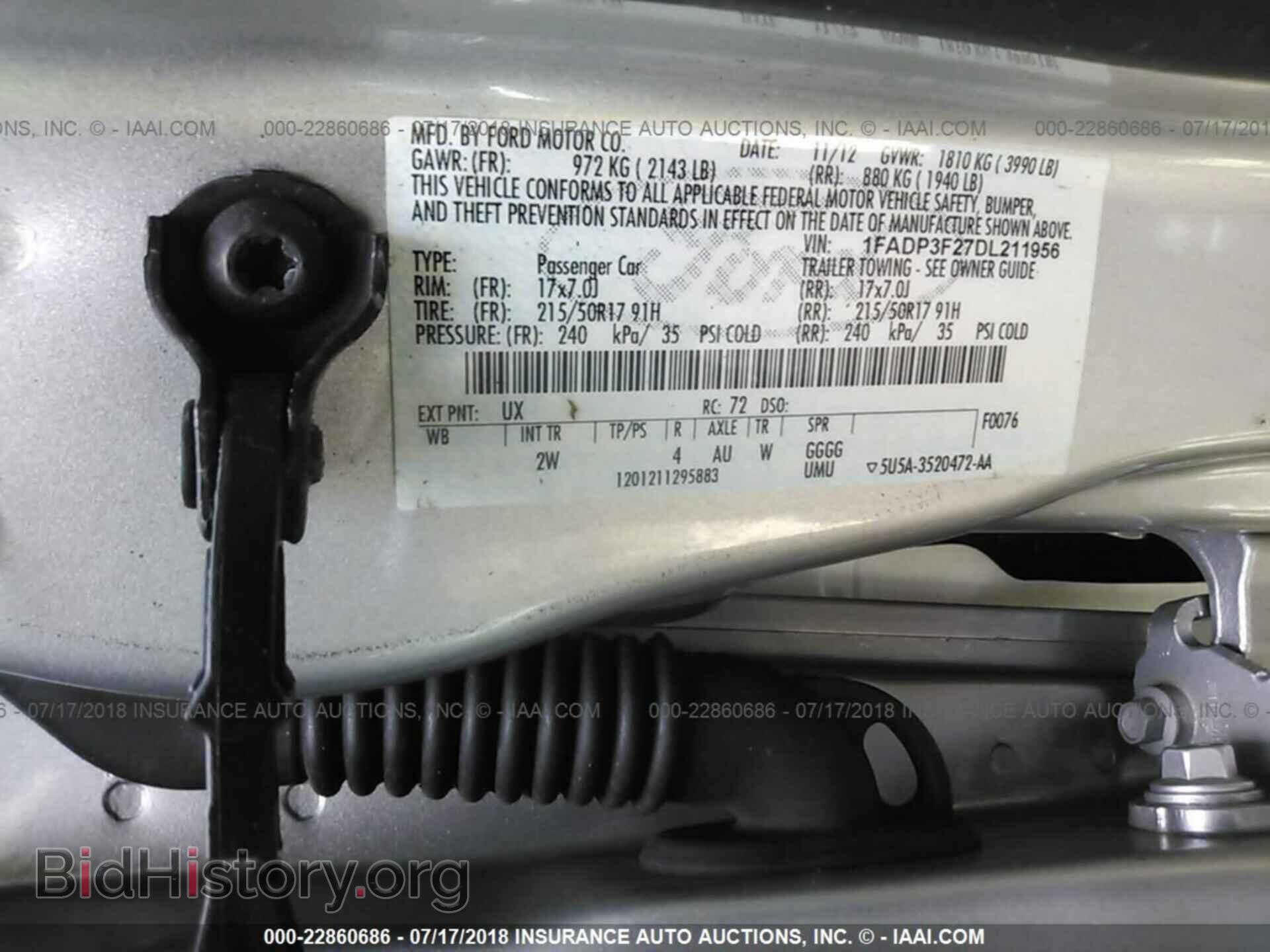 2013 Ford Focus - VIN: 1FADP3F27DL211956 - Photo 9