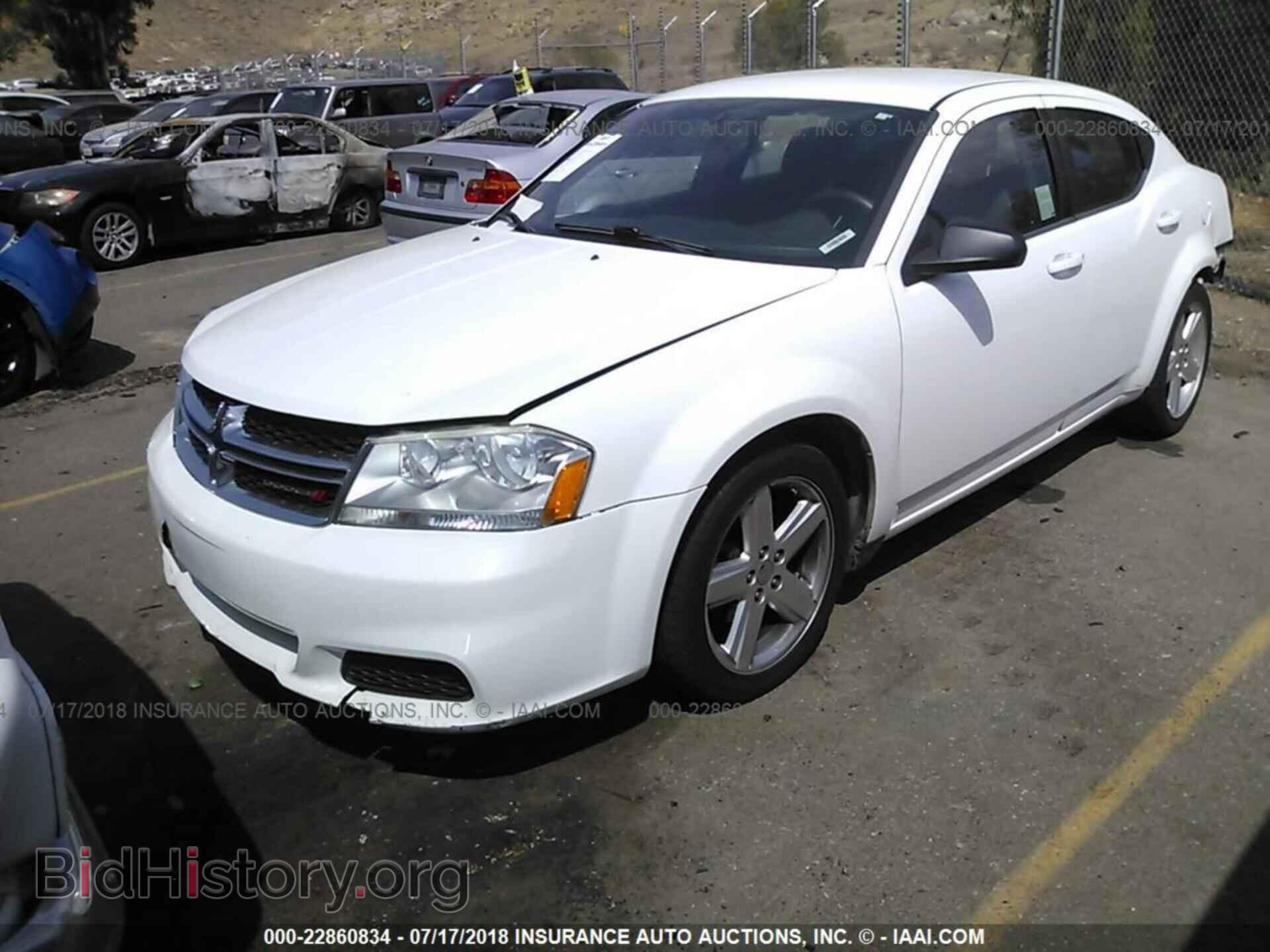 2013 Dodge Avenger - VIN: 1C3CDZAB3DN643591 - Фото 2