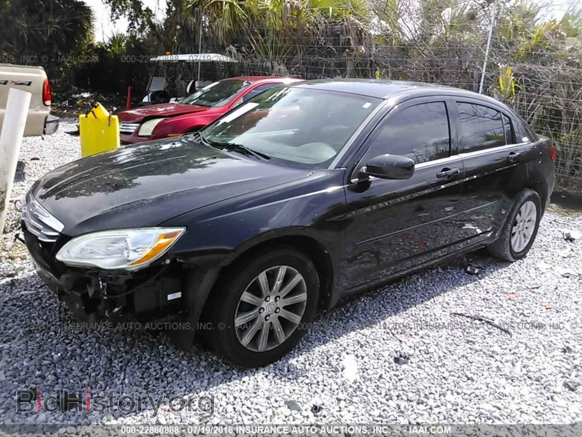 2012 Chrysler 200 - VIN: 1C3CCBBB4CN187060 - Фото 2
