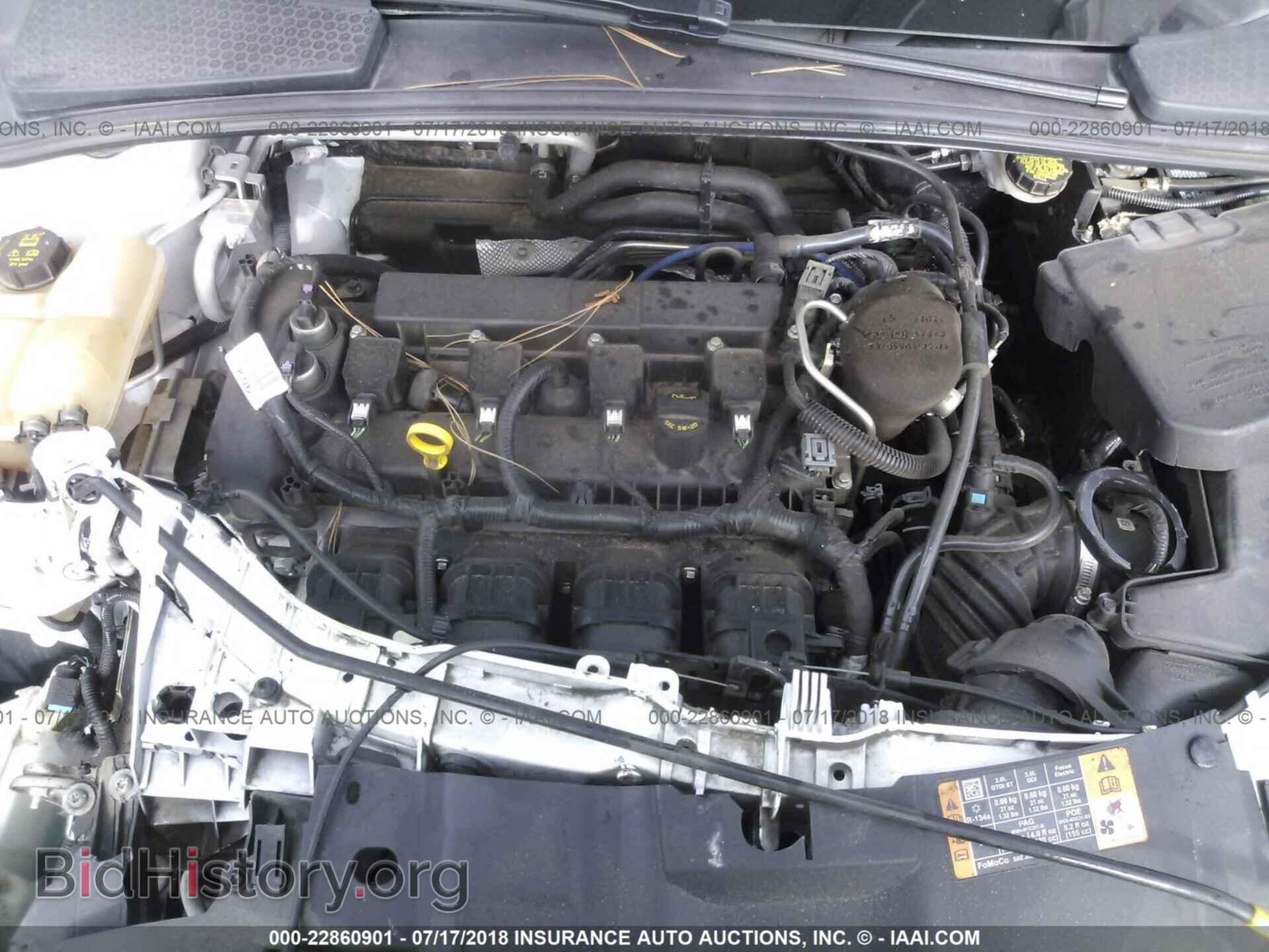 2016 Ford Focus - VIN: 1FADP3K29GL276446 - Photo 10