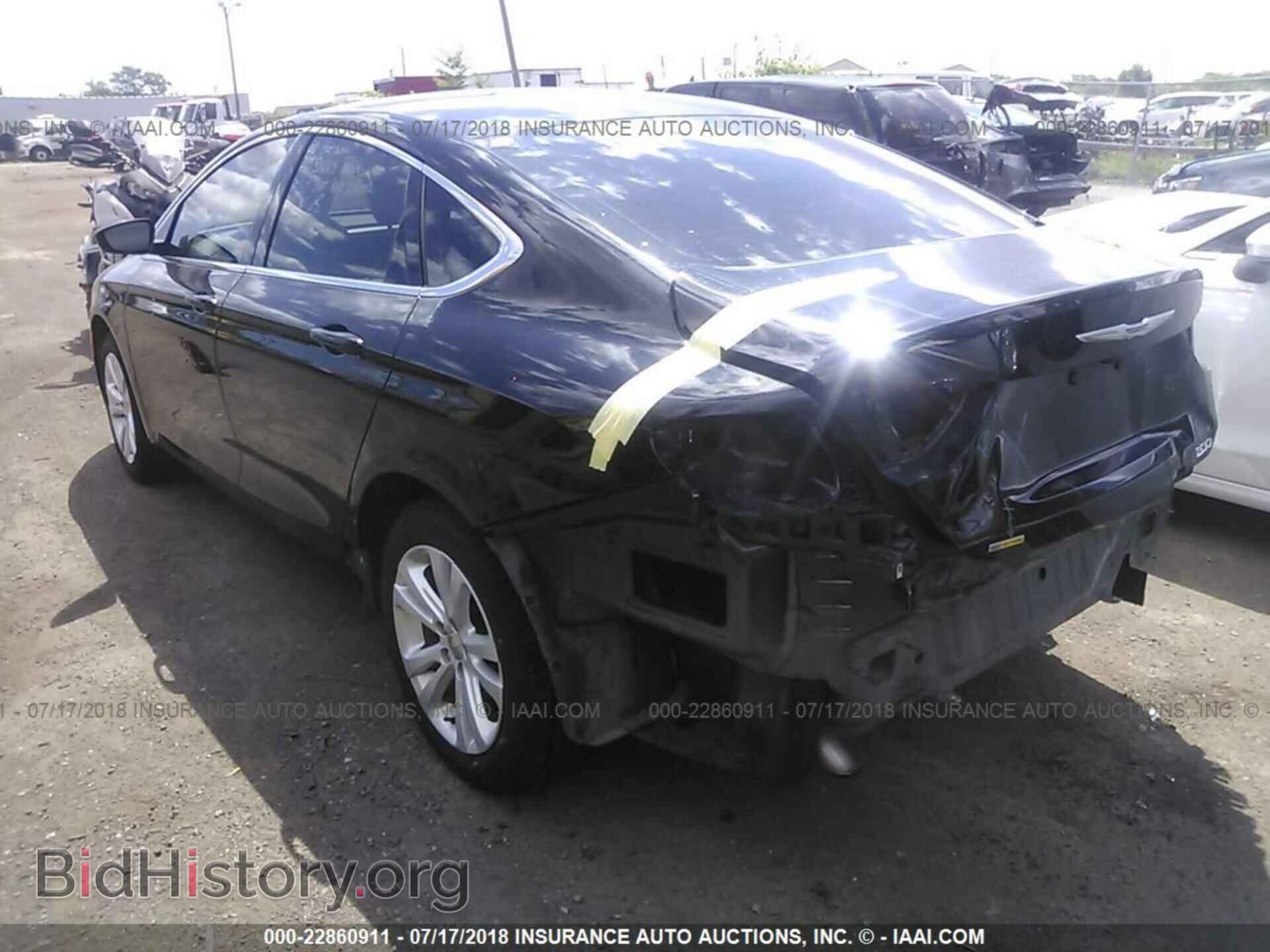 2016 Chrysler 200 - VIN: 1C3CCCAB2GN185630 - Фото 3