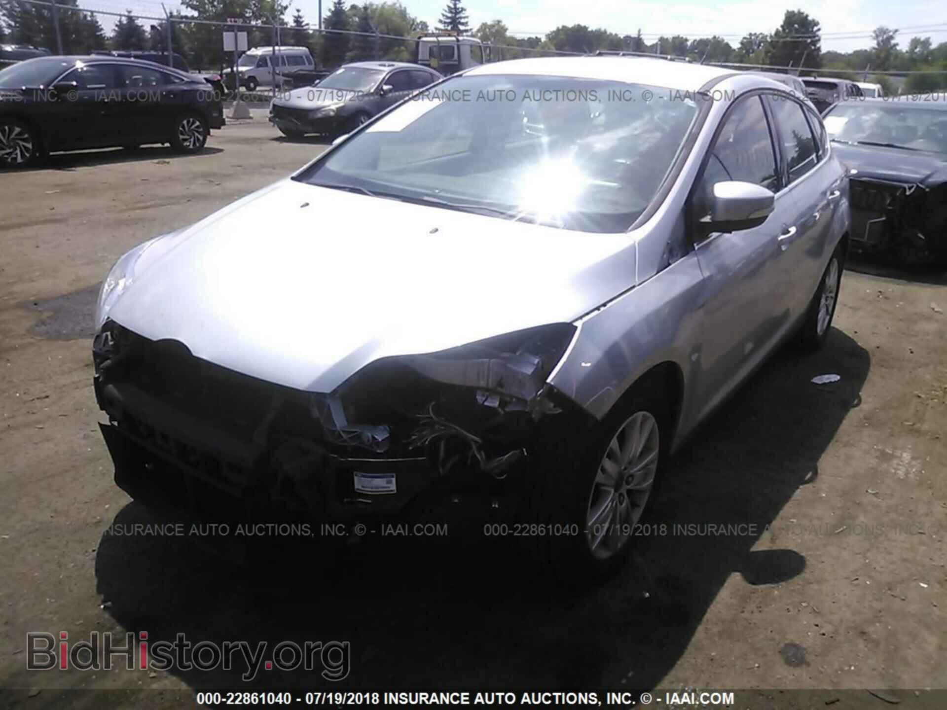 2012 Ford Focus - VIN: 1FAHP3M25CL234459 - Фото 2