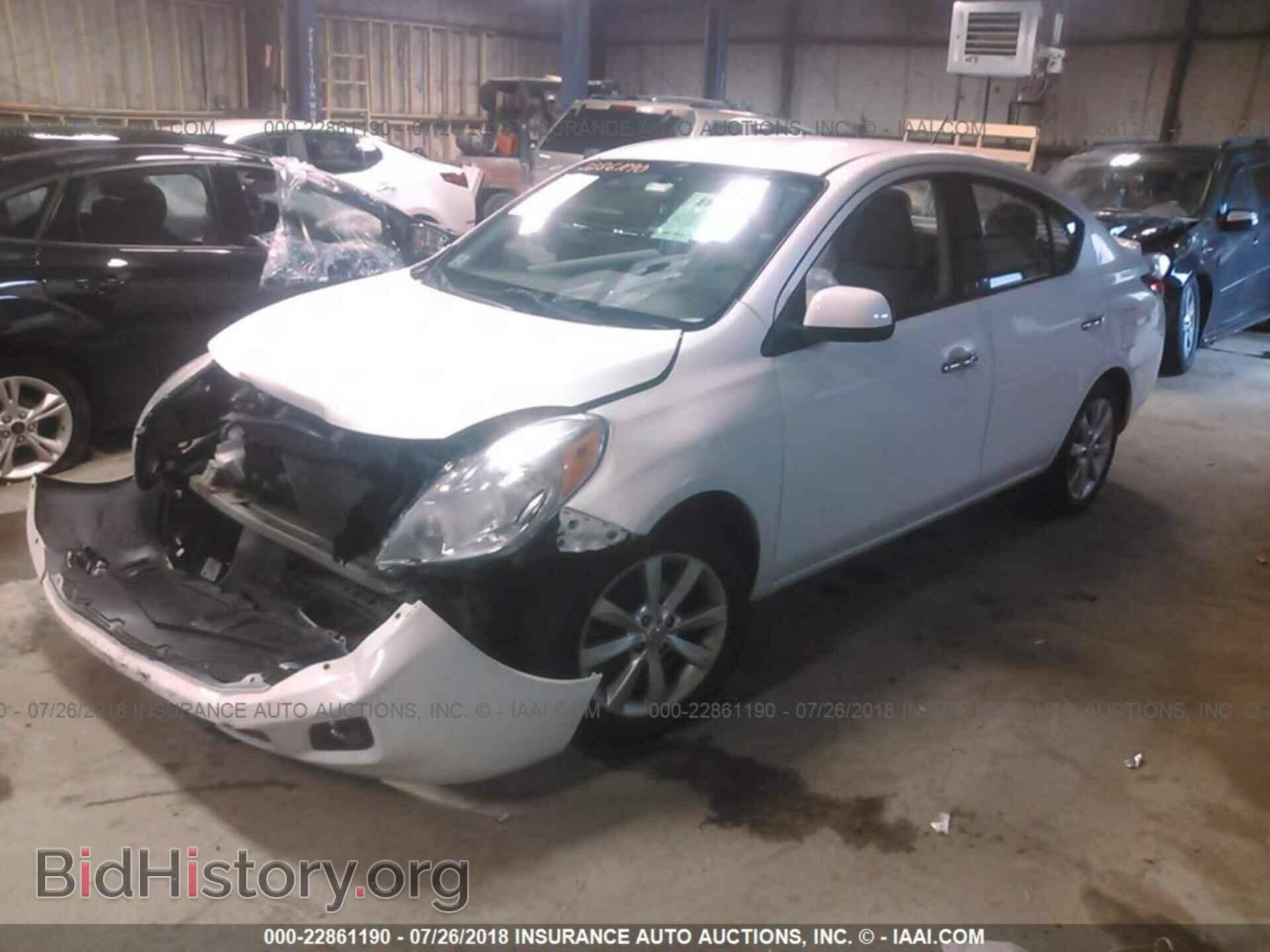 2014 Nissan Versa - VIN: 3N1CN7AP9EL801459 - Фото 2