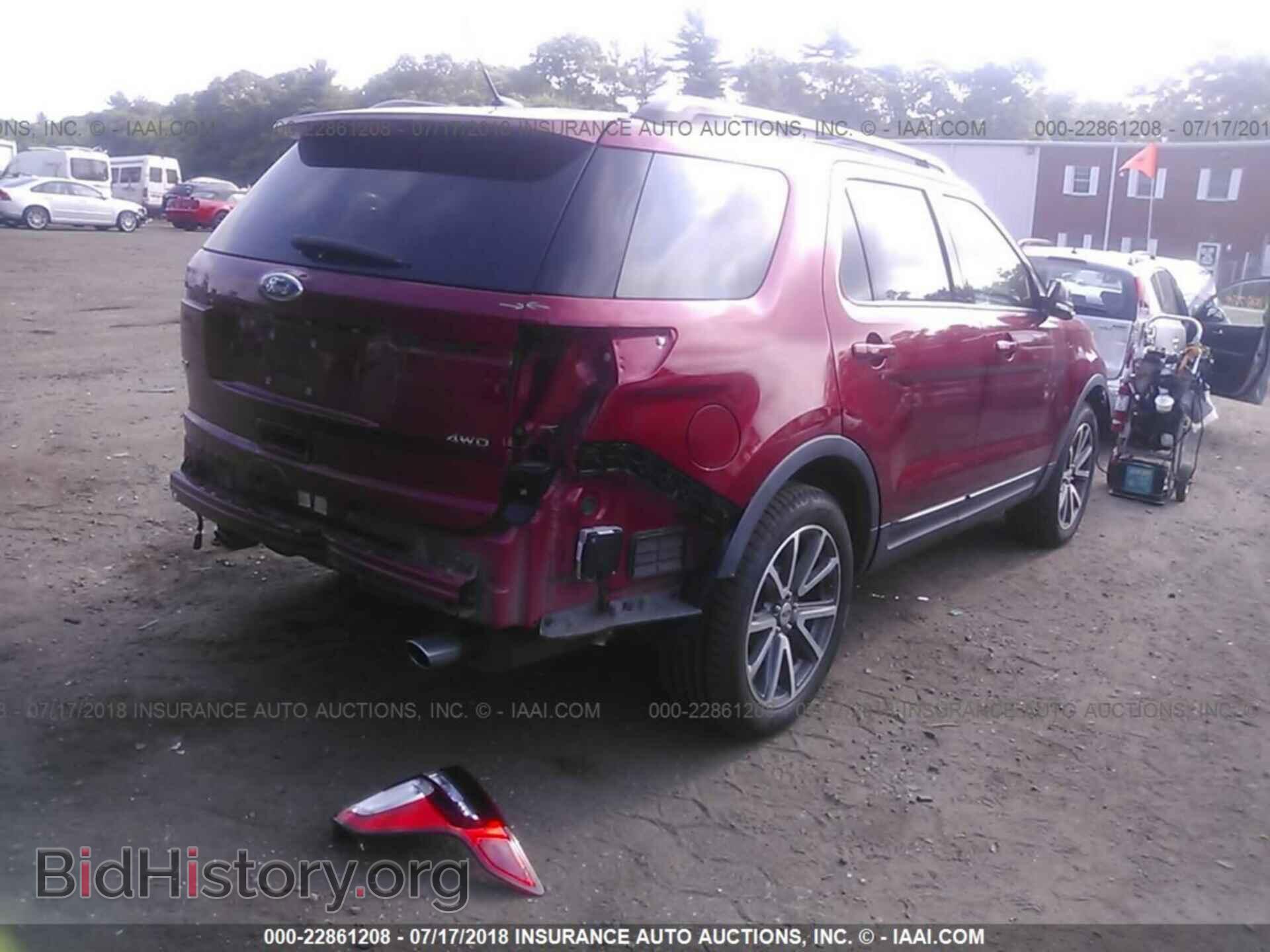 2015 Ford Explorer - VIN: 1FM5K8D82FGB63386 - Photo 4