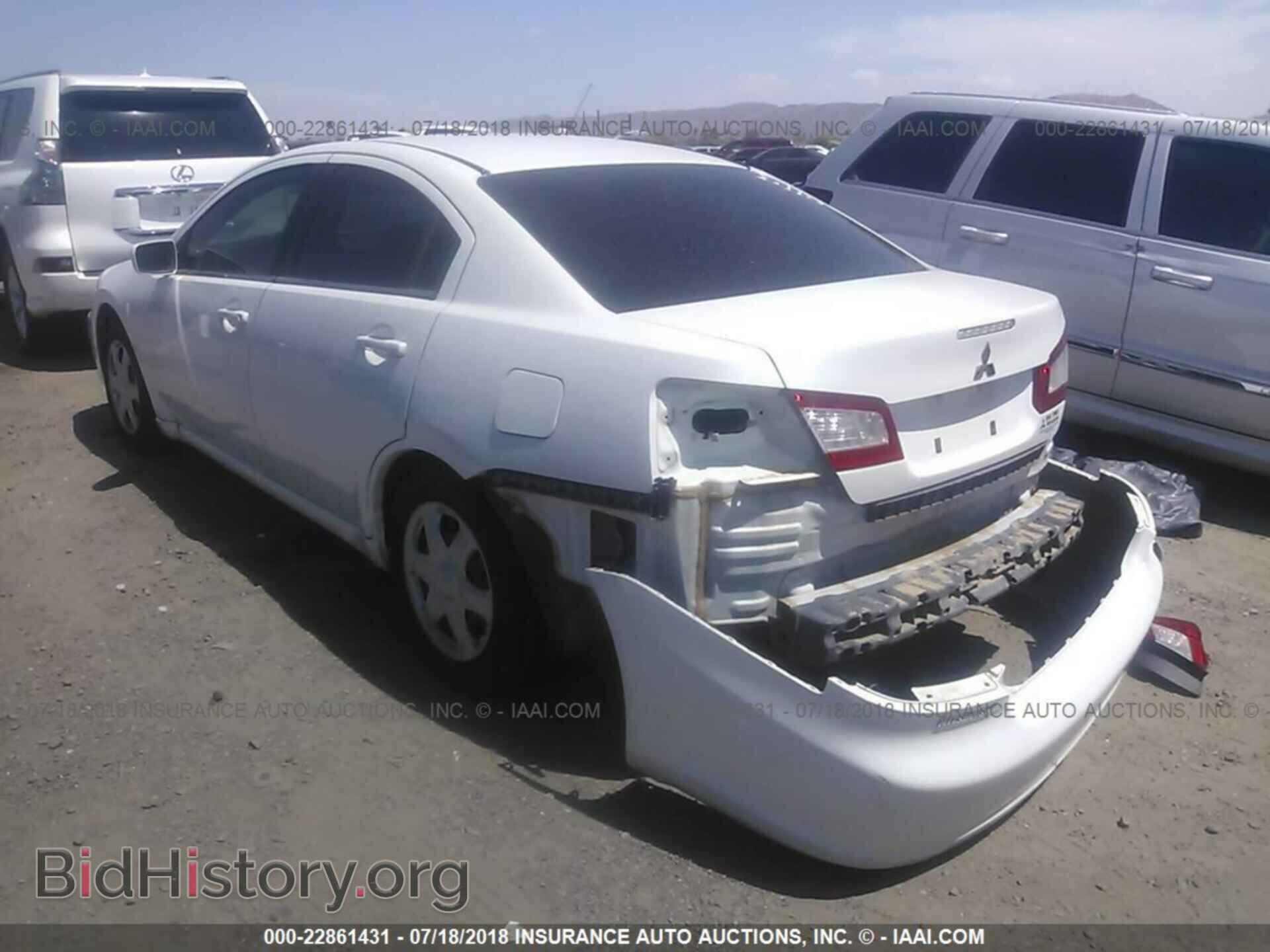 2012 Mitsubishi Galant - VIN: 4A32B3FF7CE009542 - Фото 3