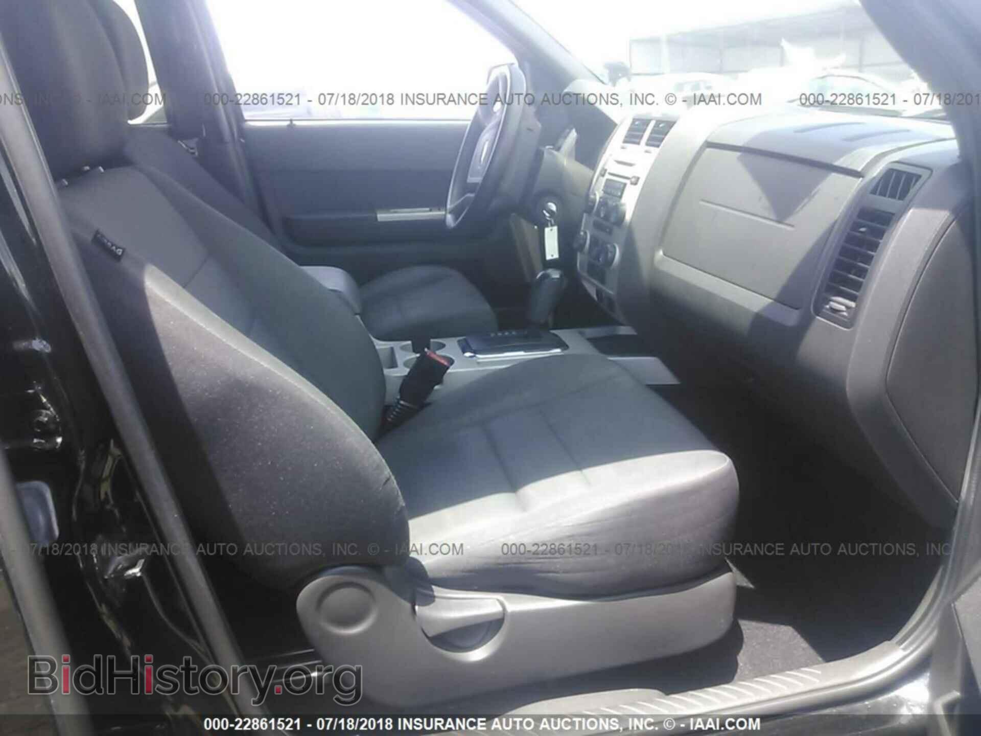 2011 FORD ESCAPE - VIN: 1FMCU0DG5BKB05211 - Фото 5
