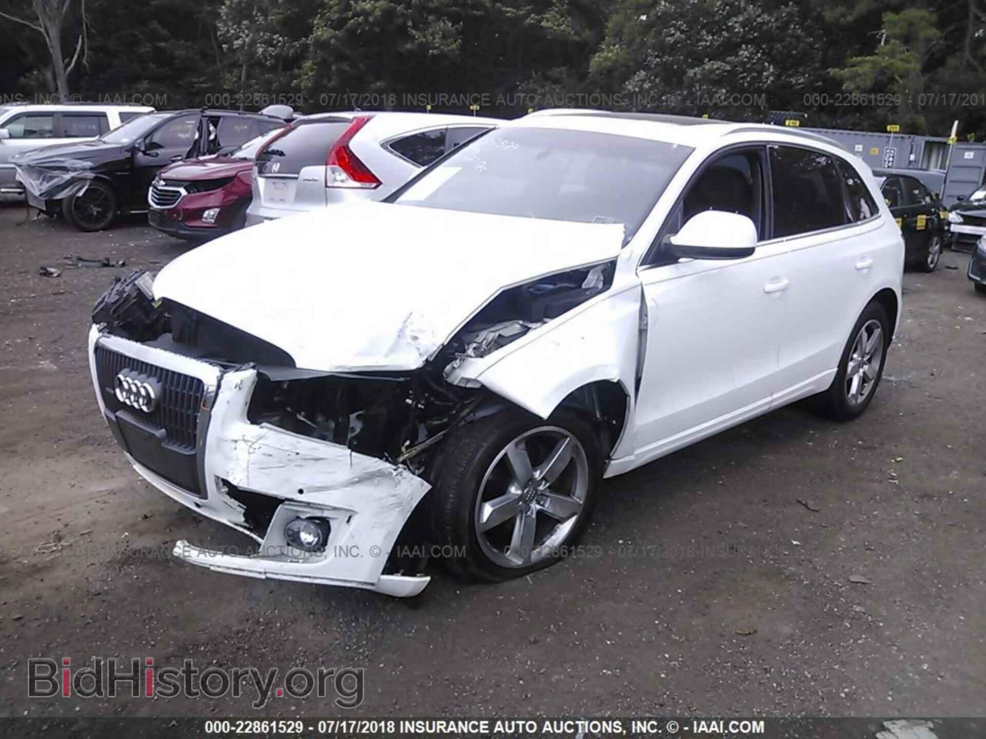 2012 Audi Q5 - VIN: WA1LFAFP8CA042284 - Photo 2