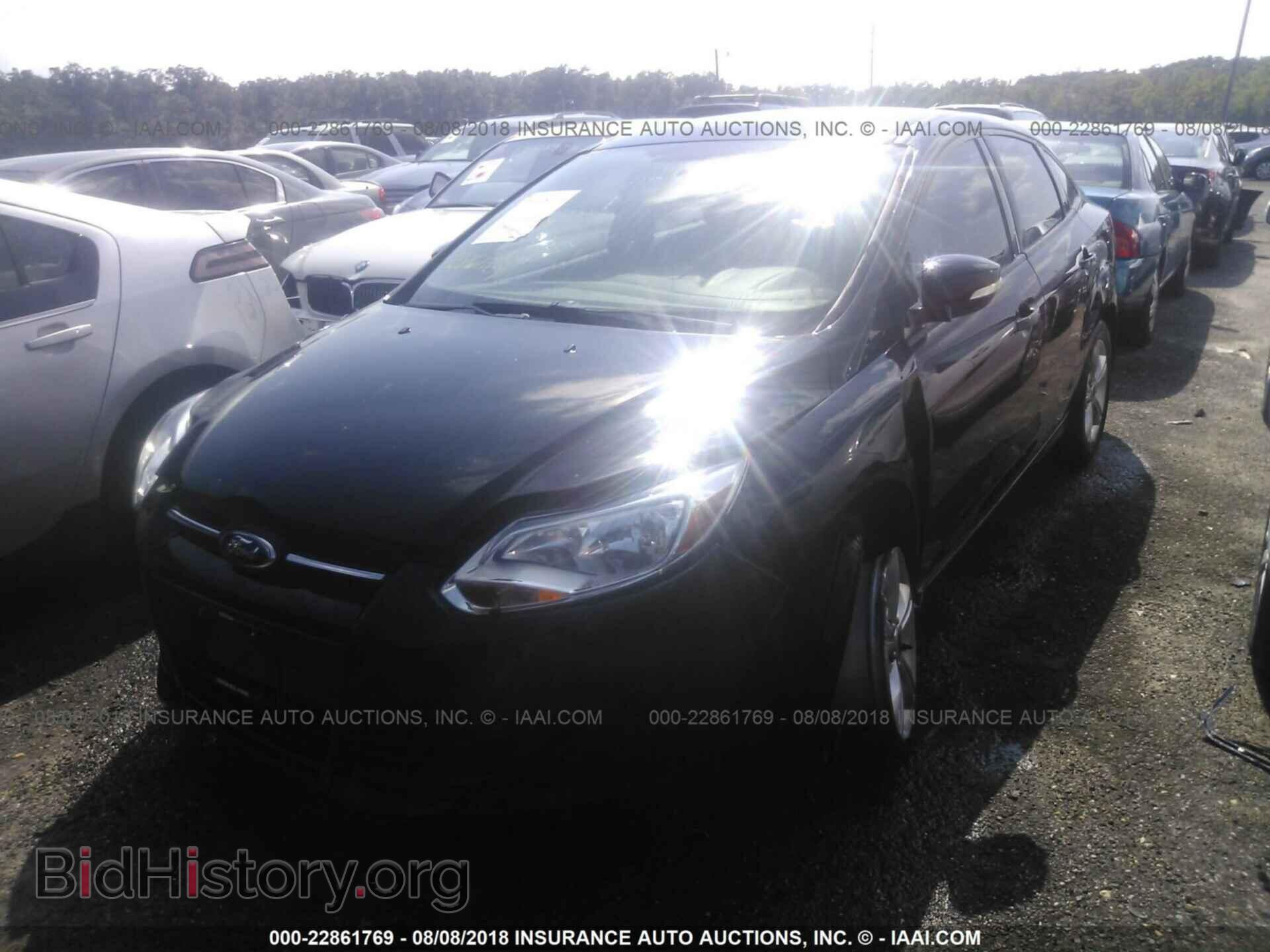 2013 Ford Focus - VIN: 1FADP3F20DL350553 - Photo 2