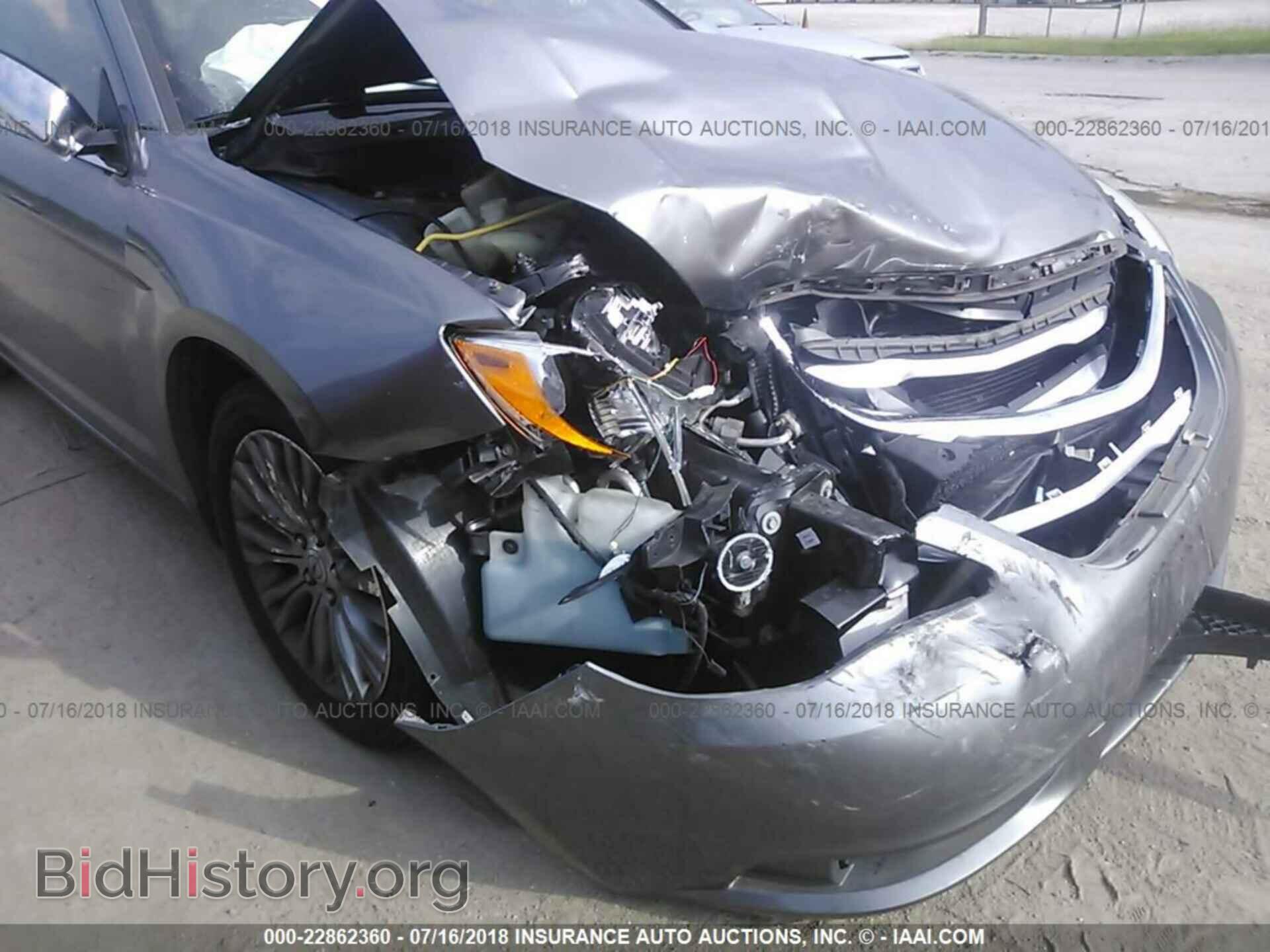 2011 Chrysler 200 - VIN: 1C3BC2FB0BN612777 - Photo 6