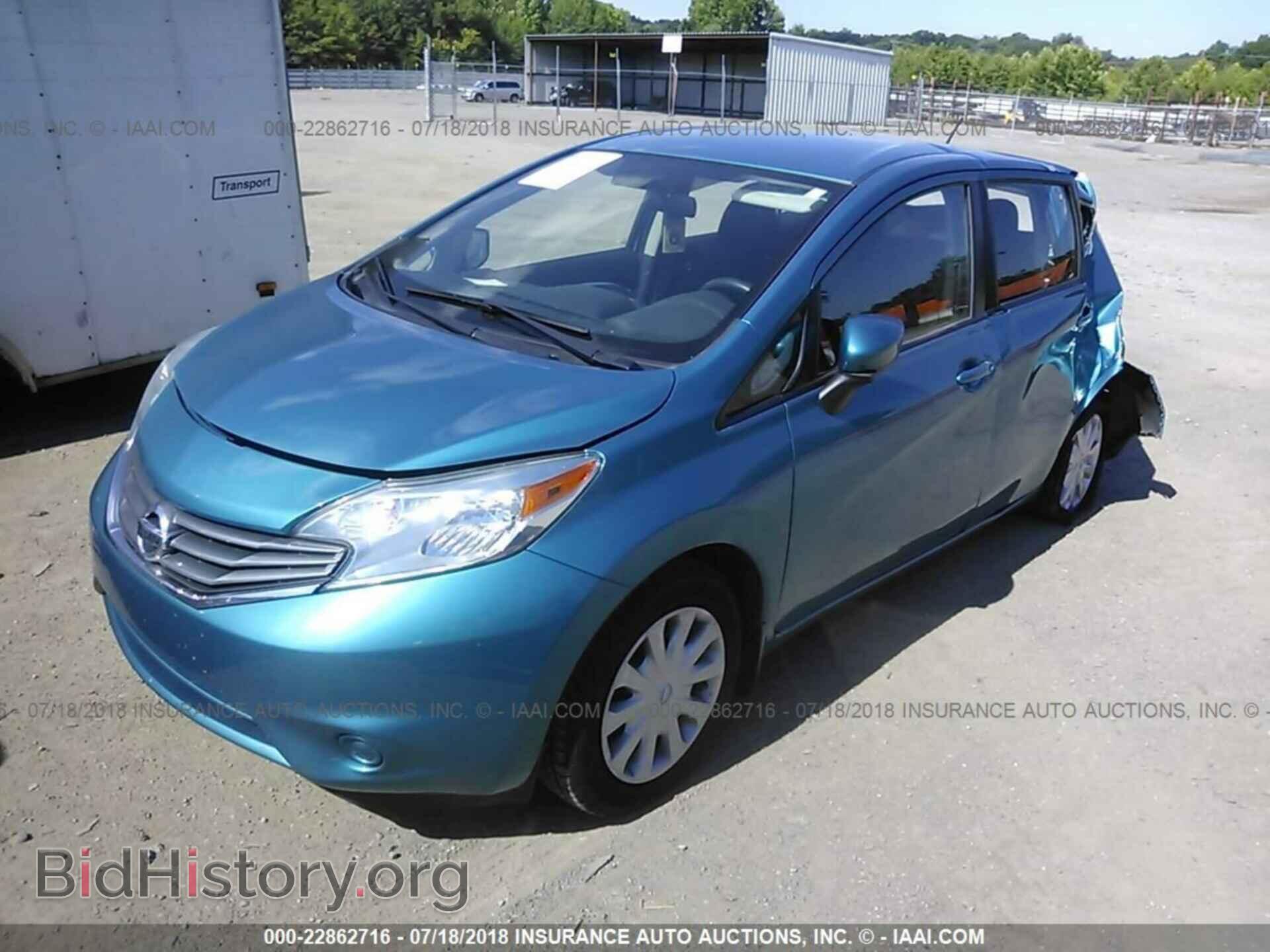 2015 Nissan Versa note - VIN: 3N1CE2CP2FL414172 - Фото 2