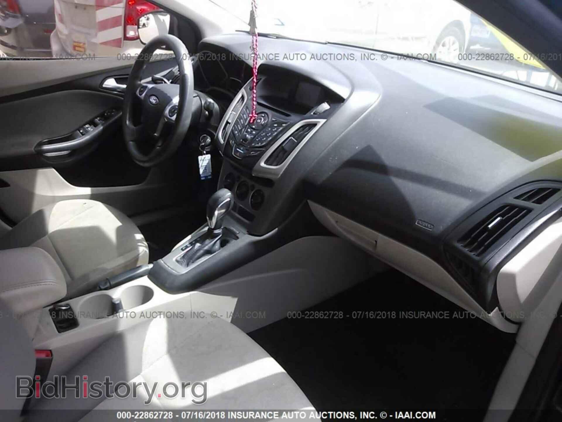 2014 Ford Focus - VIN: 1FADP3F20EL218622 - Фото 5