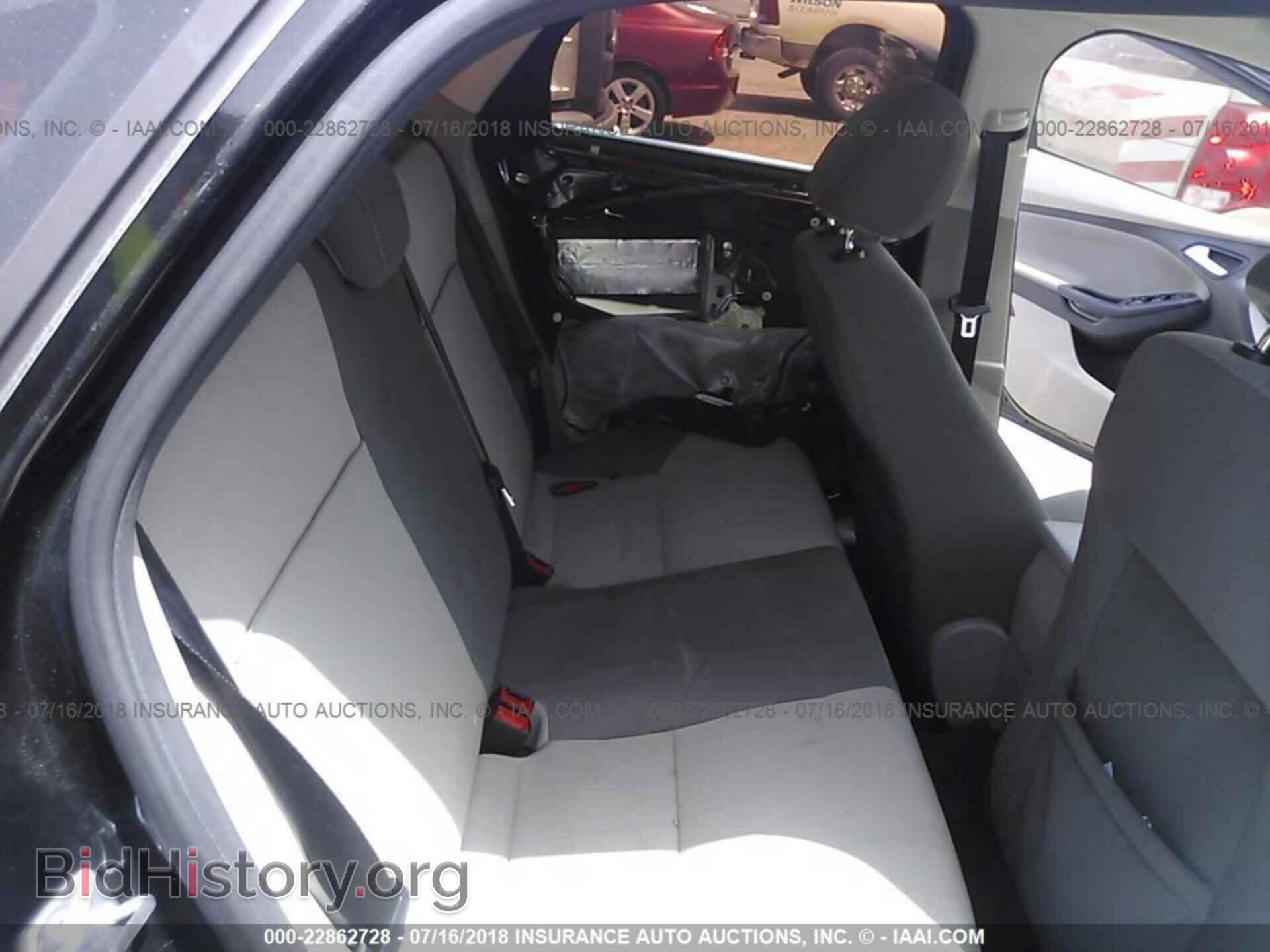 2014 Ford Focus - VIN: 1FADP3F20EL218622 - Фото 8