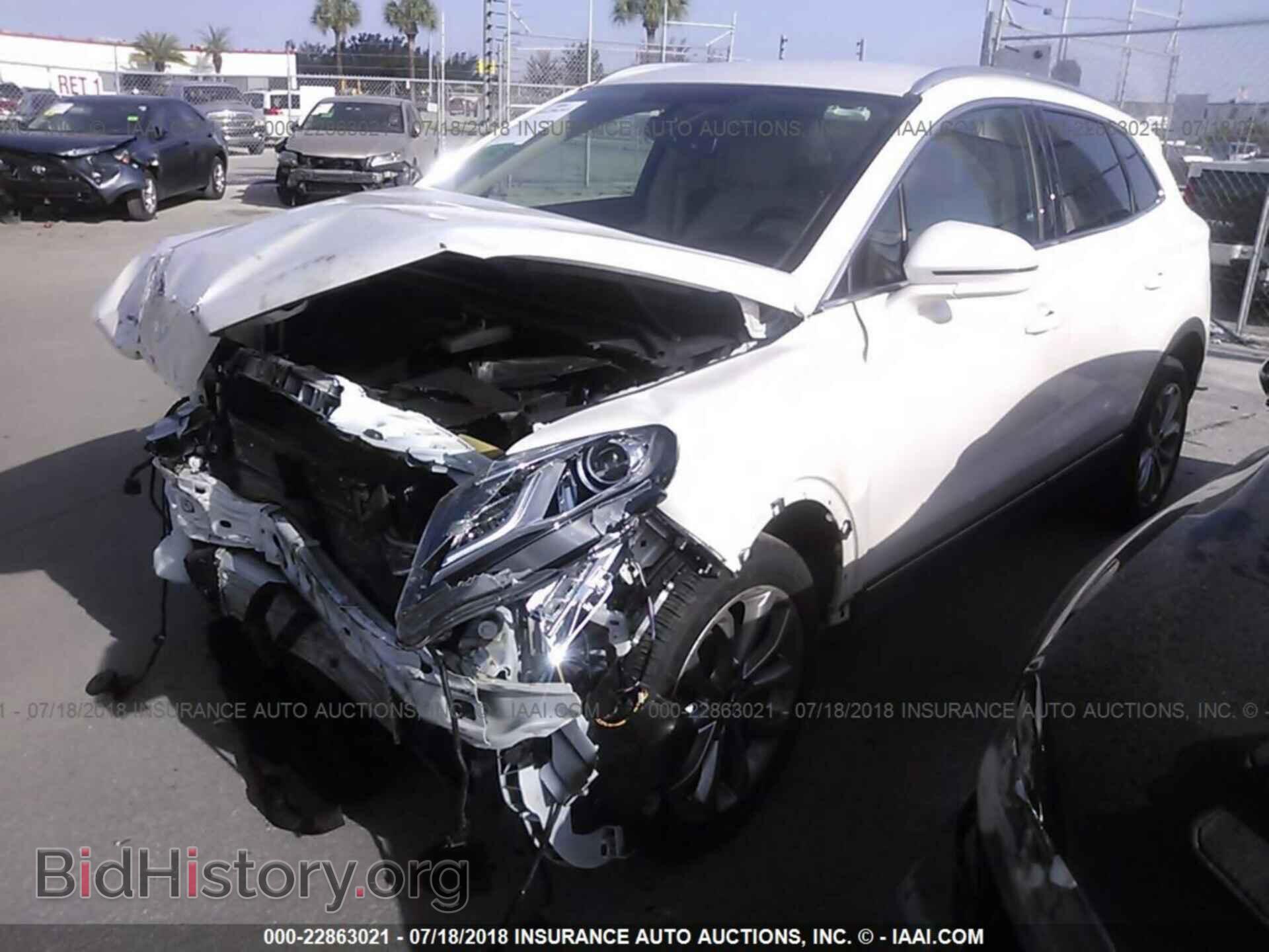 2017 Lincoln Mkc - VIN: 5LMCJ2C9XHUL27583 - Фото 2
