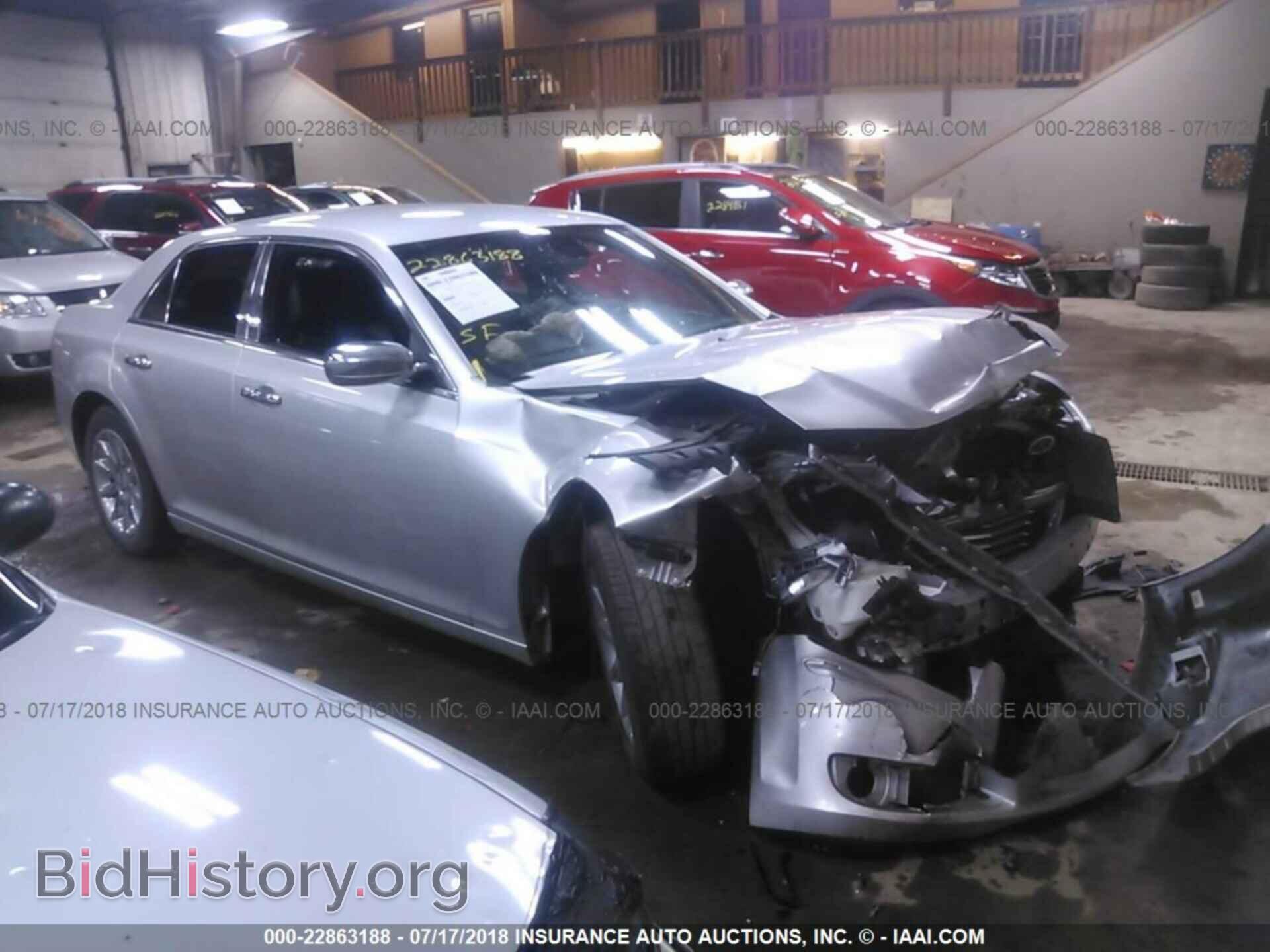 Фотография 2C3CCAETXCH263579 - Chrysler 300c 2012