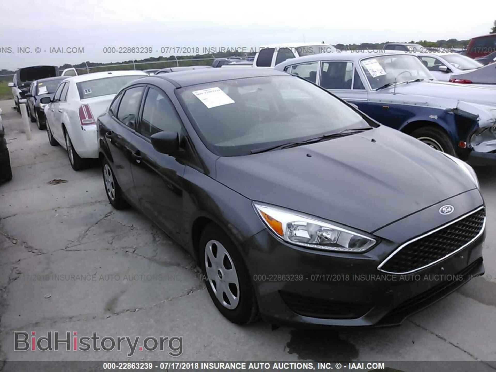 Photo 1FADP3E25GL215946 - Ford Focus 2016