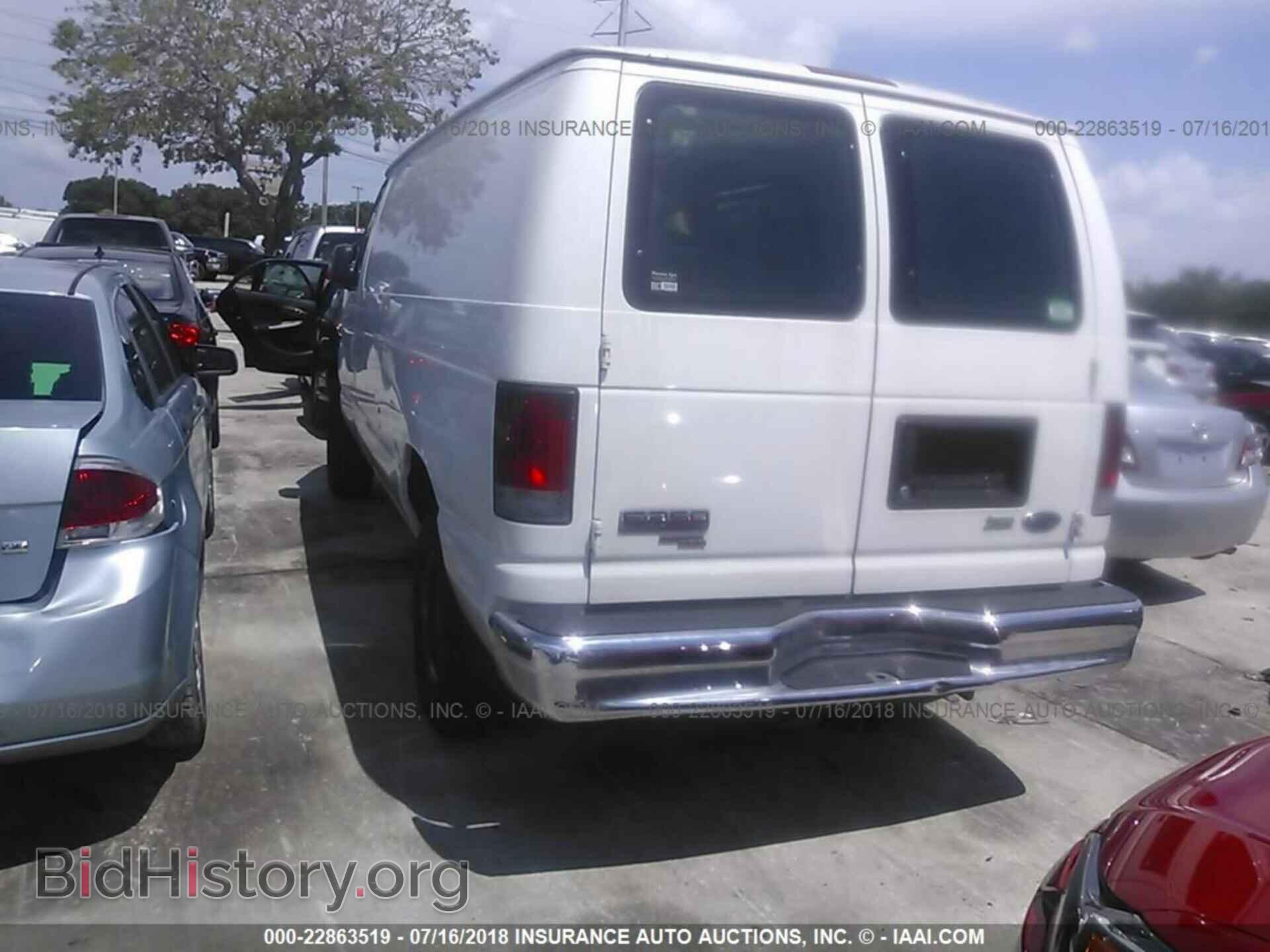 2011 Ford Econoline - VIN: 1FTNE2EL6BDB37848 - Фото 3