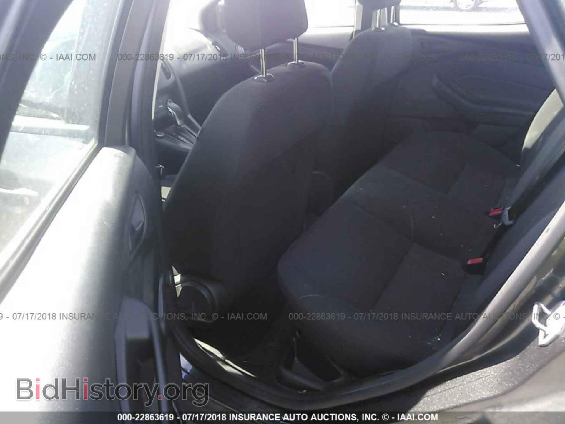 2016 Ford Focus - VIN: 1FADP3E29GL288141 - Фото 8