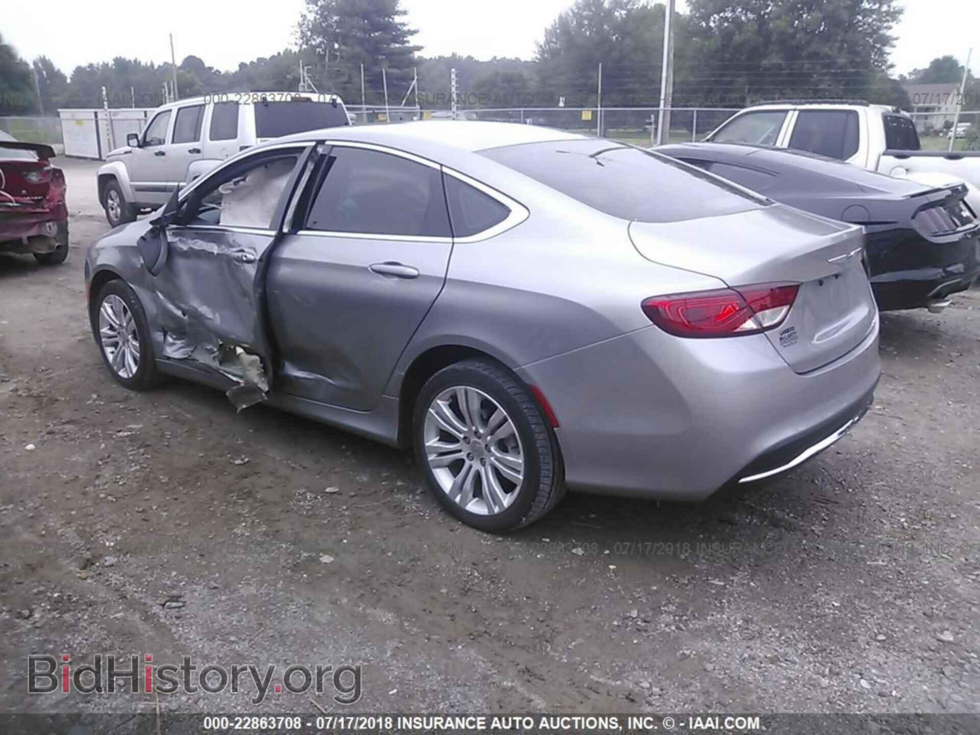 2016 Chrysler 200 - VIN: 1C3CCCAB2GN135228 - Photo 3