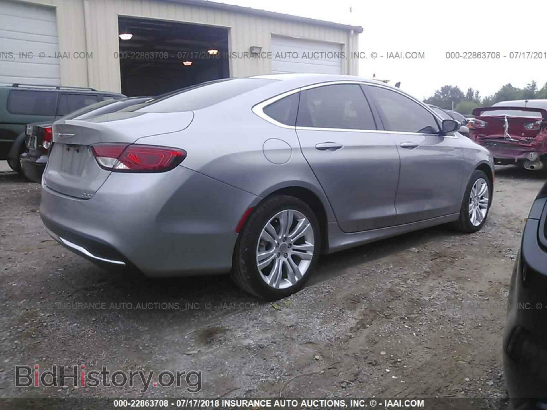 2016 Chrysler 200 - VIN: 1C3CCCAB2GN135228 - Photo 4
